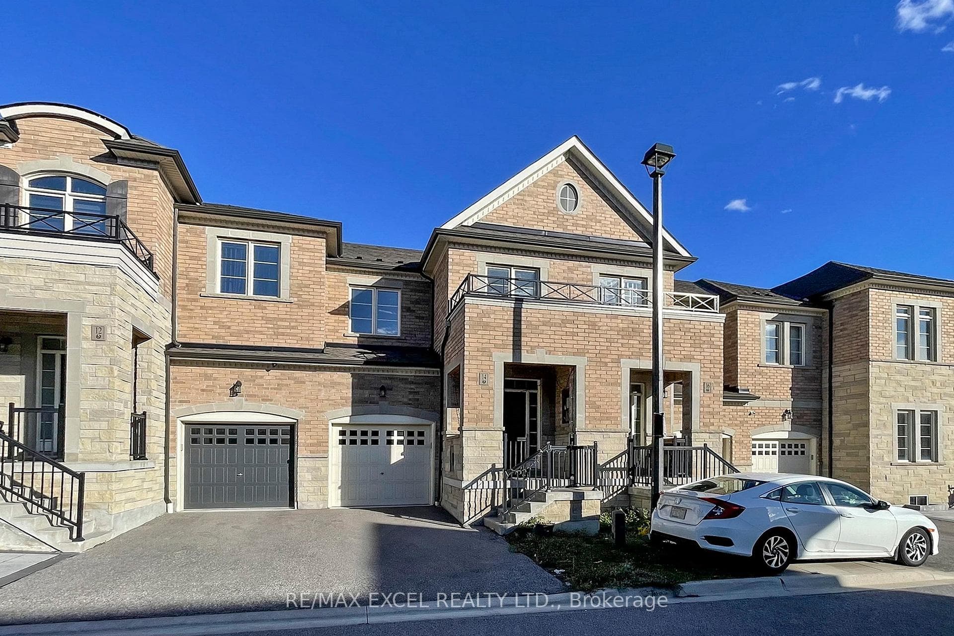 14 TWINFLOWER Lane, Richmond Hill, ON L4E 1E7 - Photo 1