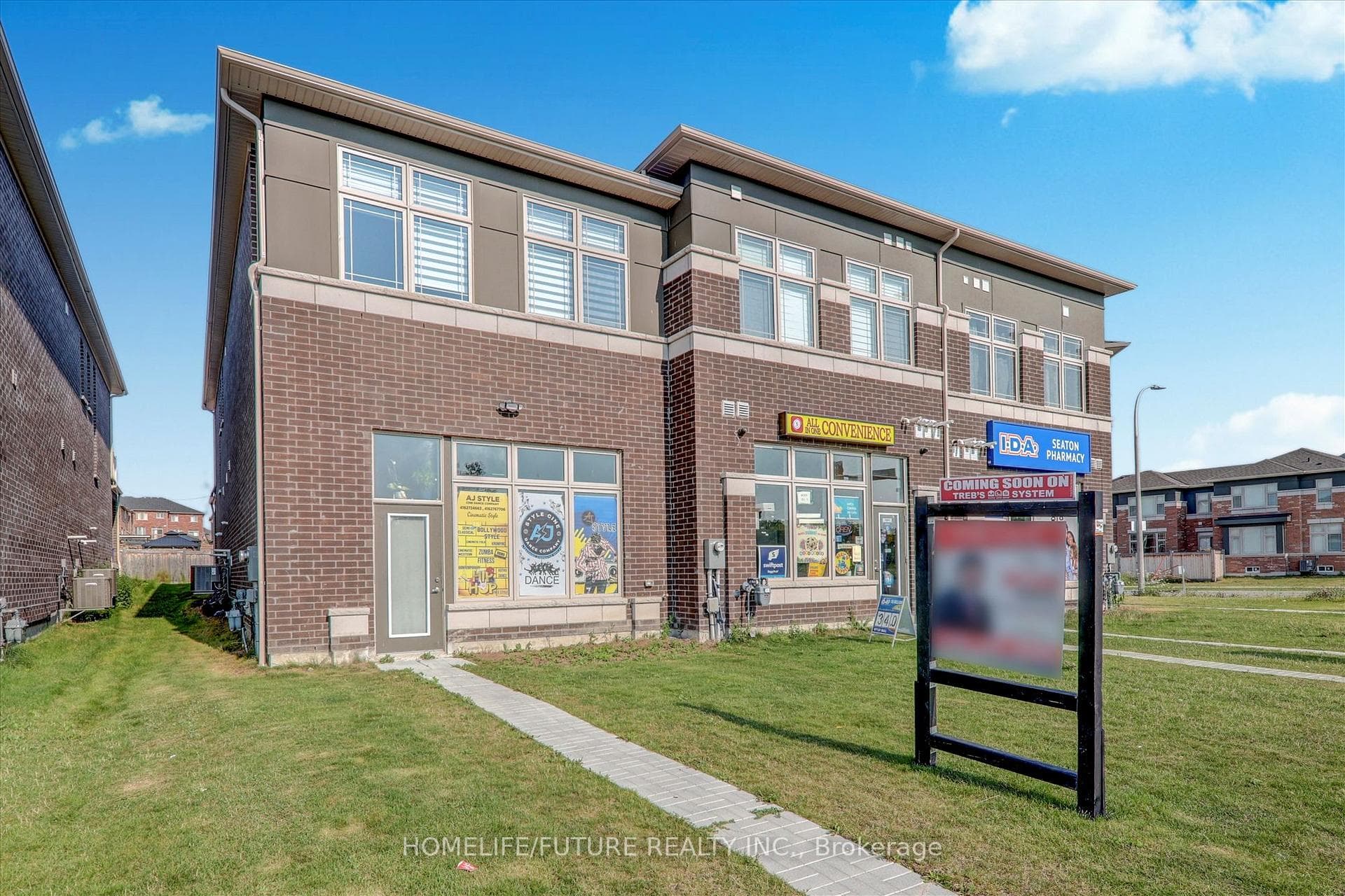 1130 Baltic Lane, Pickering, ON L1X 0G9 - Photo 1