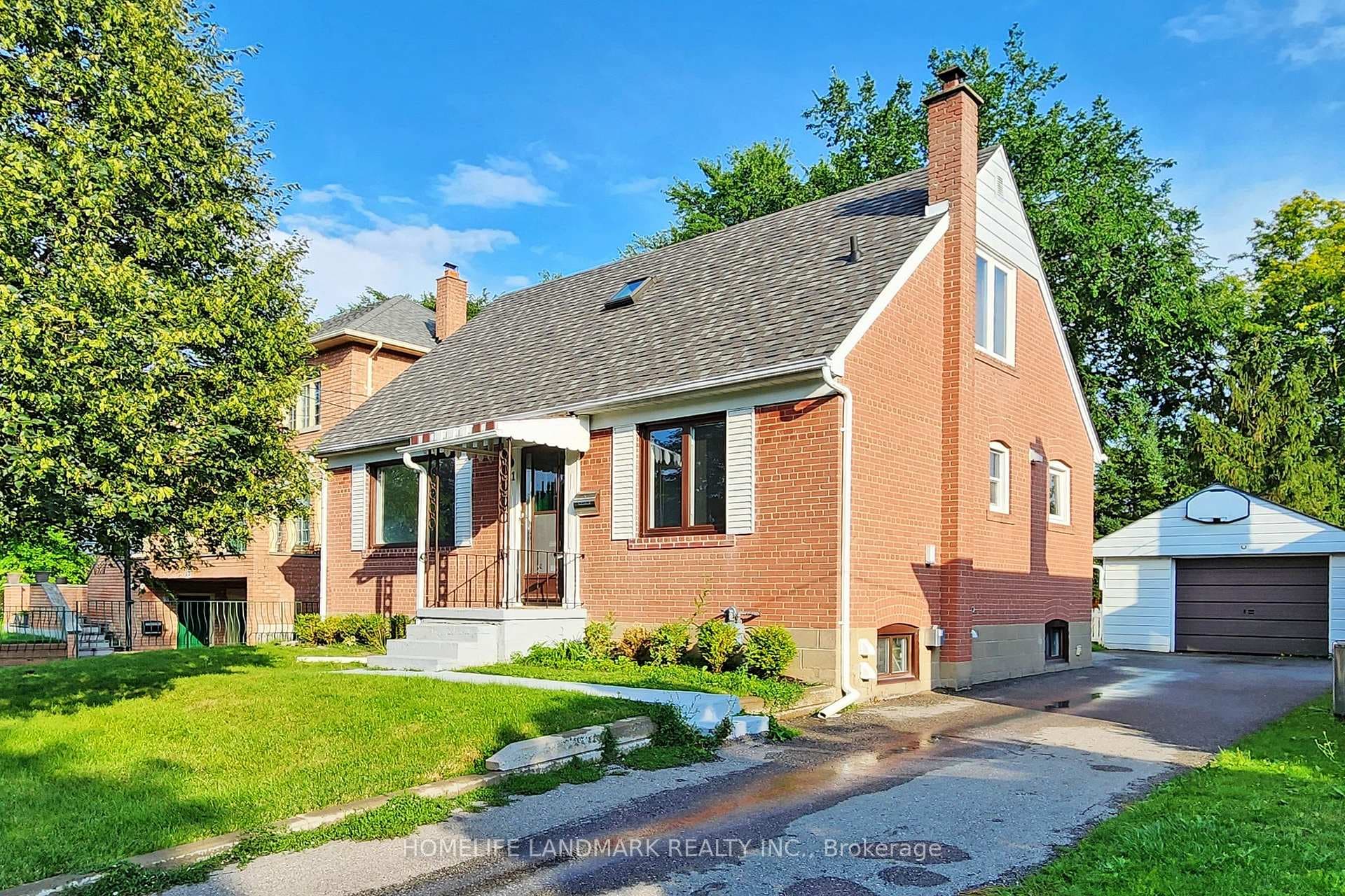 21 Pleasant Avenue, Thornhill / Willowdale, ON M2M 1L8 - Photo 1