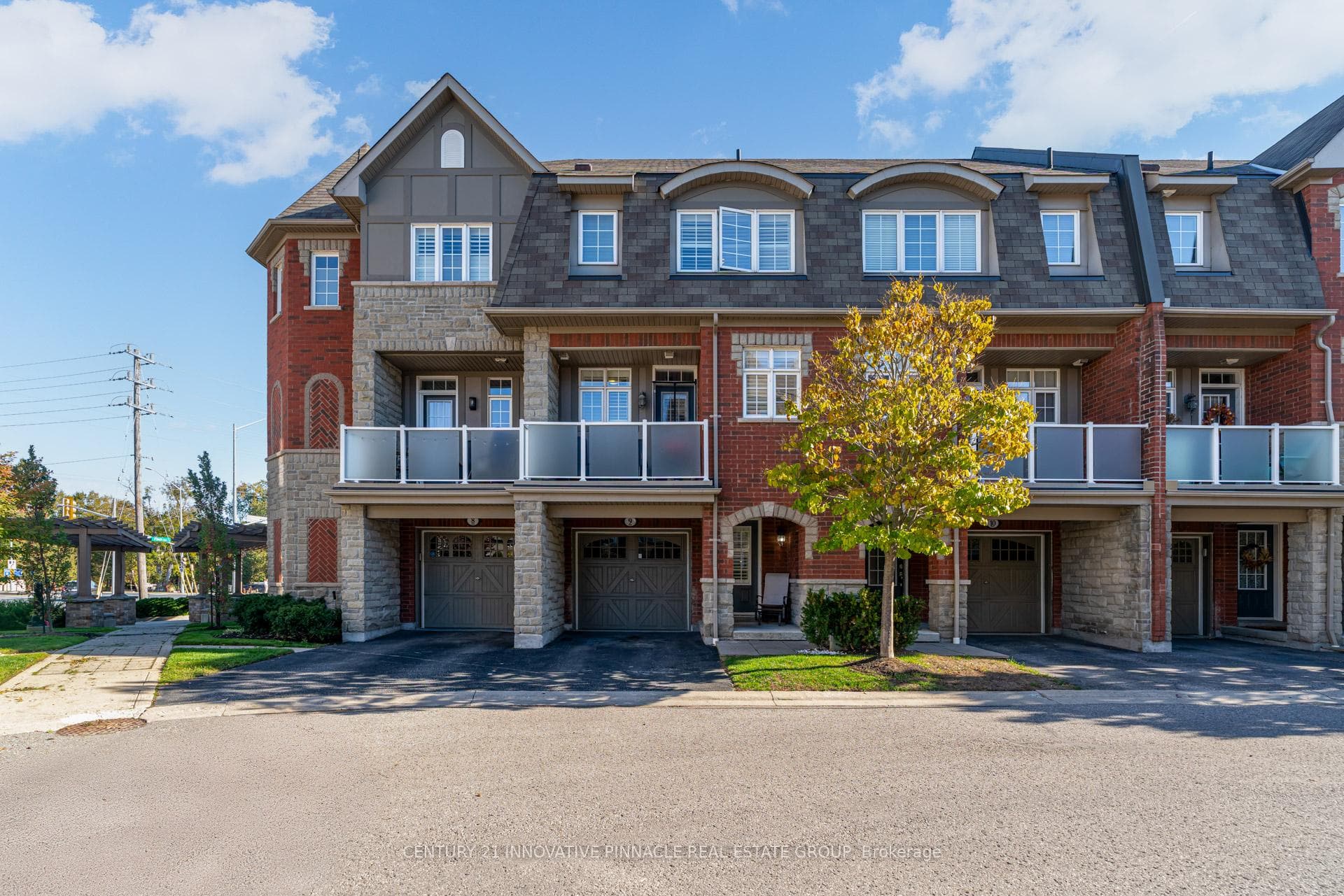 1701 Finch Avenue Unit 9, Pickering, ON L1V 0B7 - Photo 1