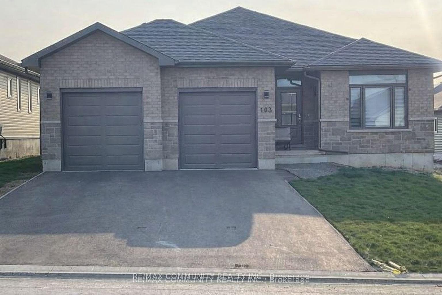 103 Northumberland Boulevard, Quinte West, ON K8V 6W2 - Photo 1