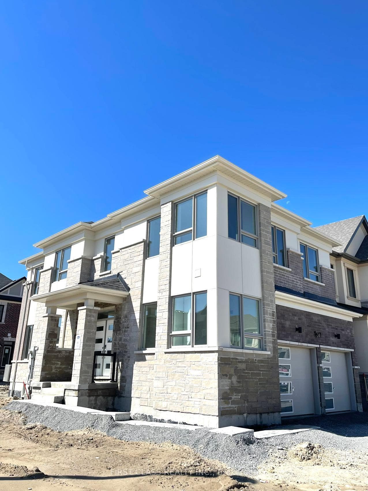 1841 PASSIONFRUIT Grove, Pickering