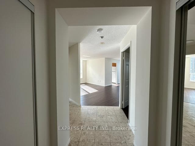 39 Pemberton Avenue Unit Ph05, Toronto C14
