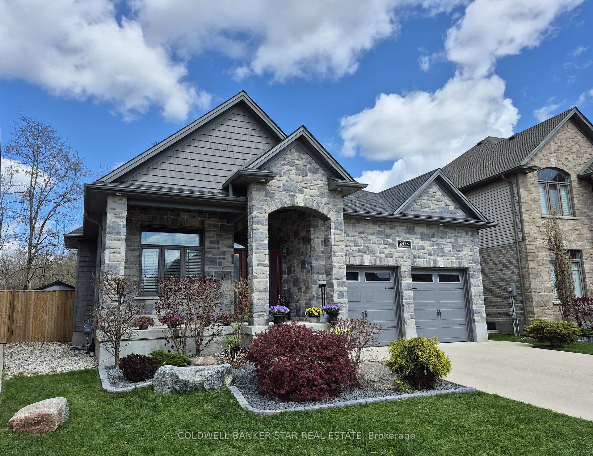 2426 Red Thorne Avenue, London South, ON N6P 0E7 - Photo 1