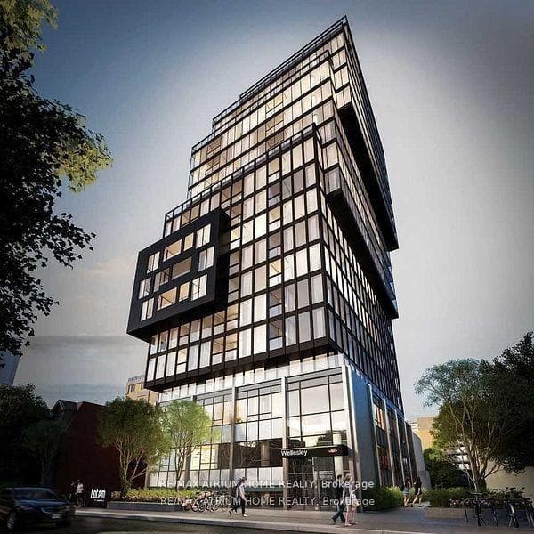 17 Dundonald Street Unit 805, Toronto C08