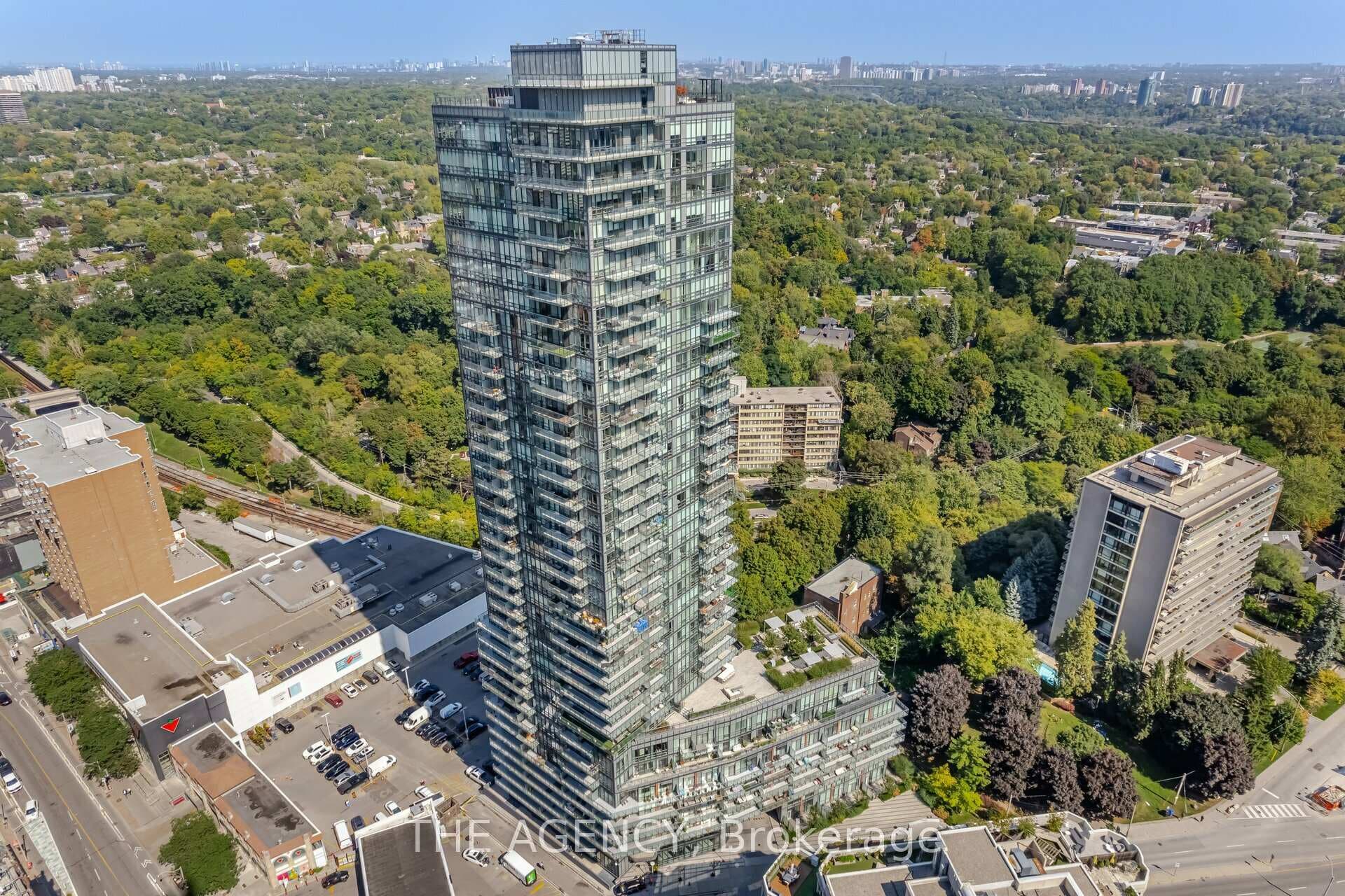 825 Church Street Unit 105, Rosedale / Moore Park, ON M4W 3Z4 - Photo 1