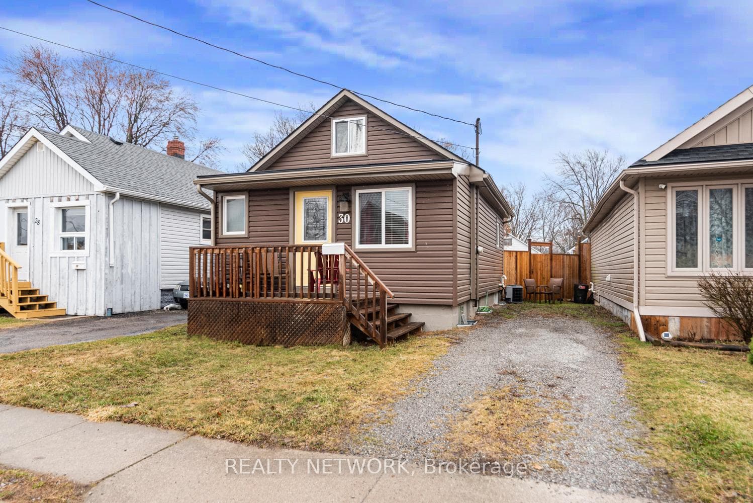 30 Mcalpine Avenue, Welland, ON L3B 1T6 - Photo 1