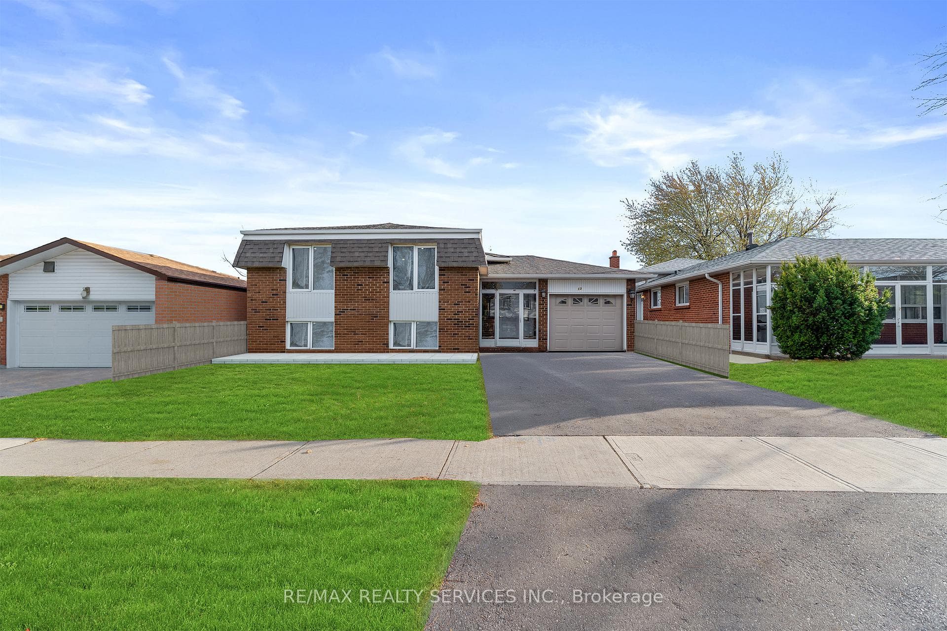 13 Linkdale Road, Brampton, ON L6V 3A1 - Photo 1