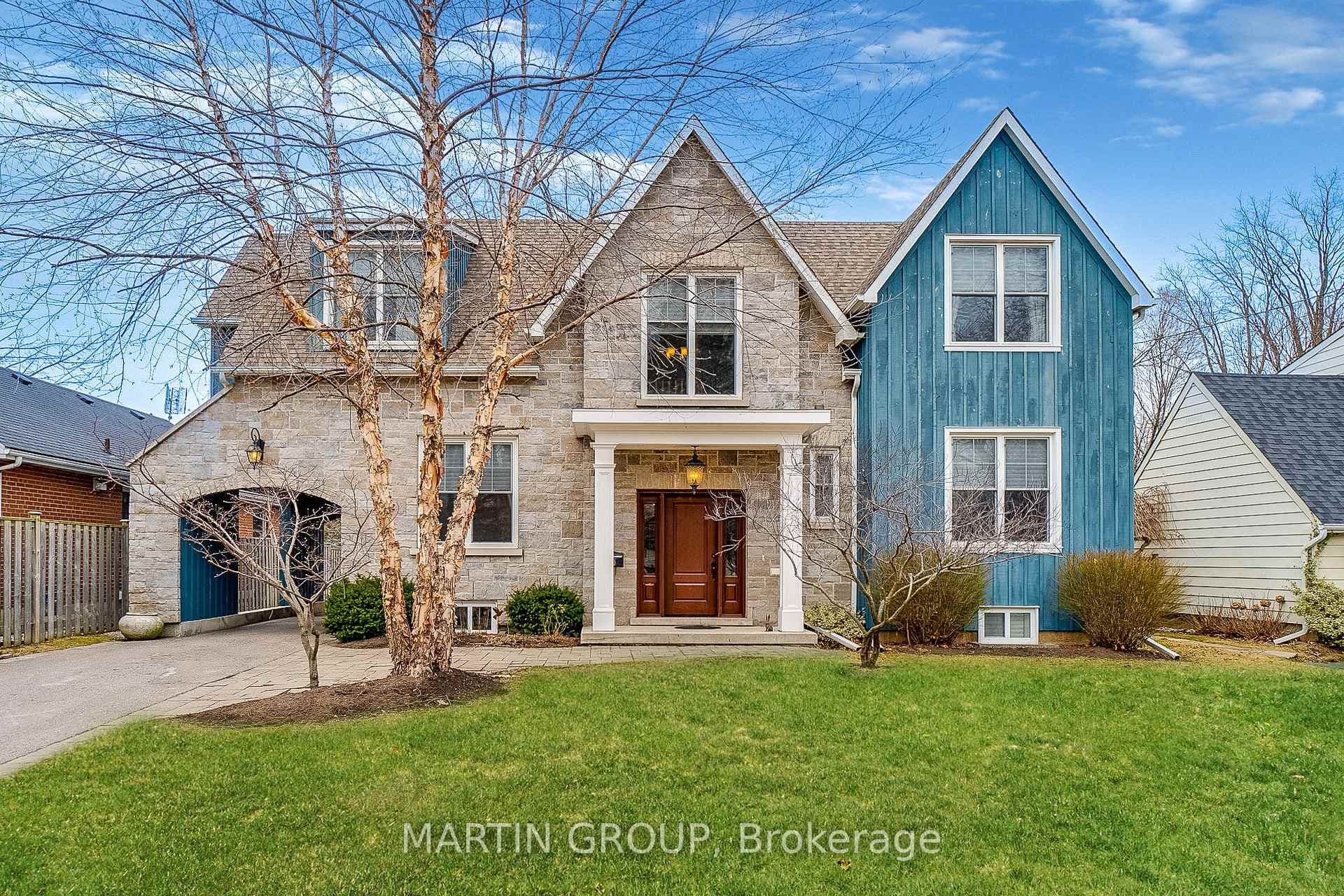 230 River Side Drive, Oakville, ON L6K 3M9 - Photo 1