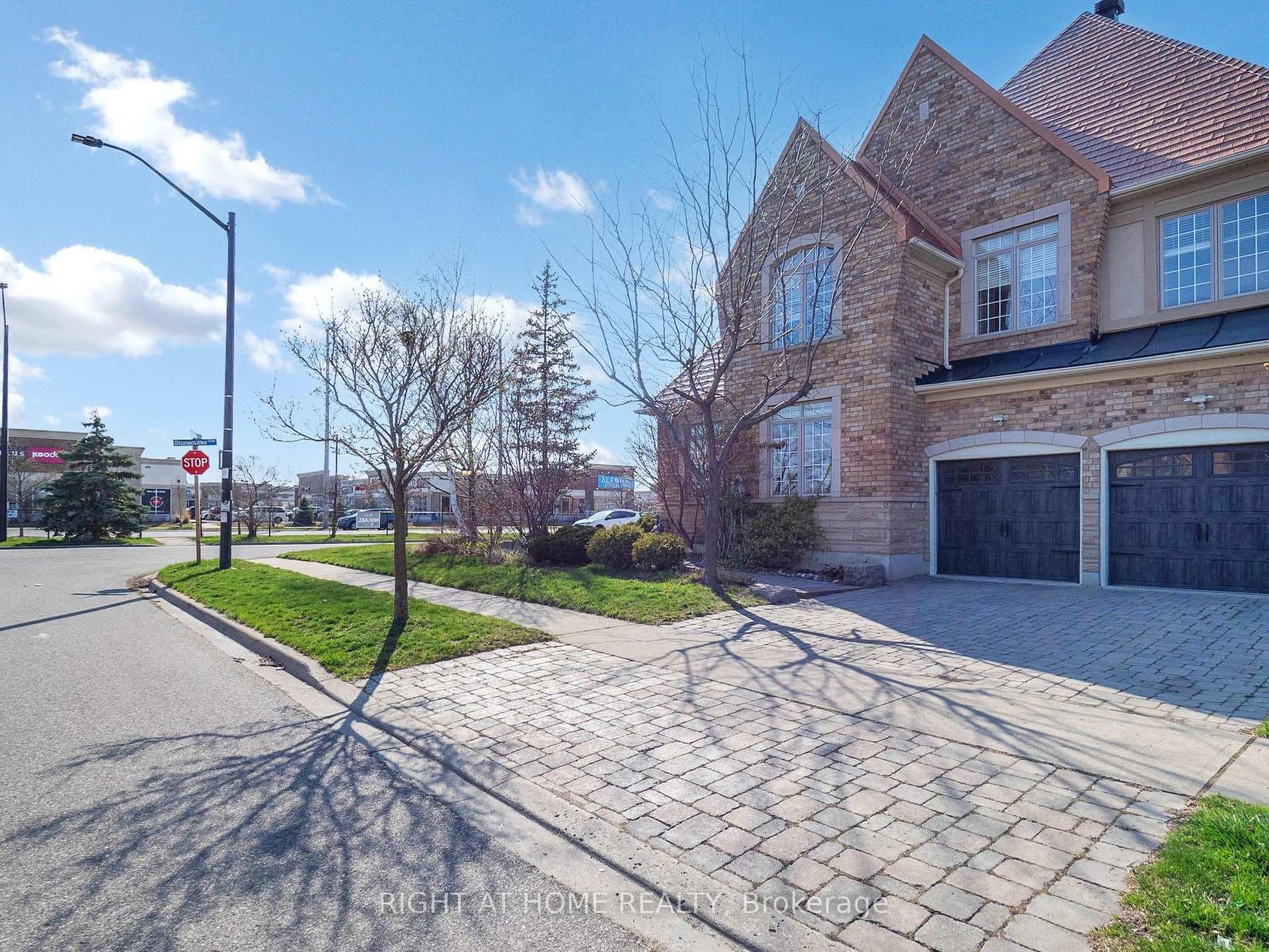 3585 Stonecutter Crescent, Mississauga, ON L5M 7N7 - Photo 1