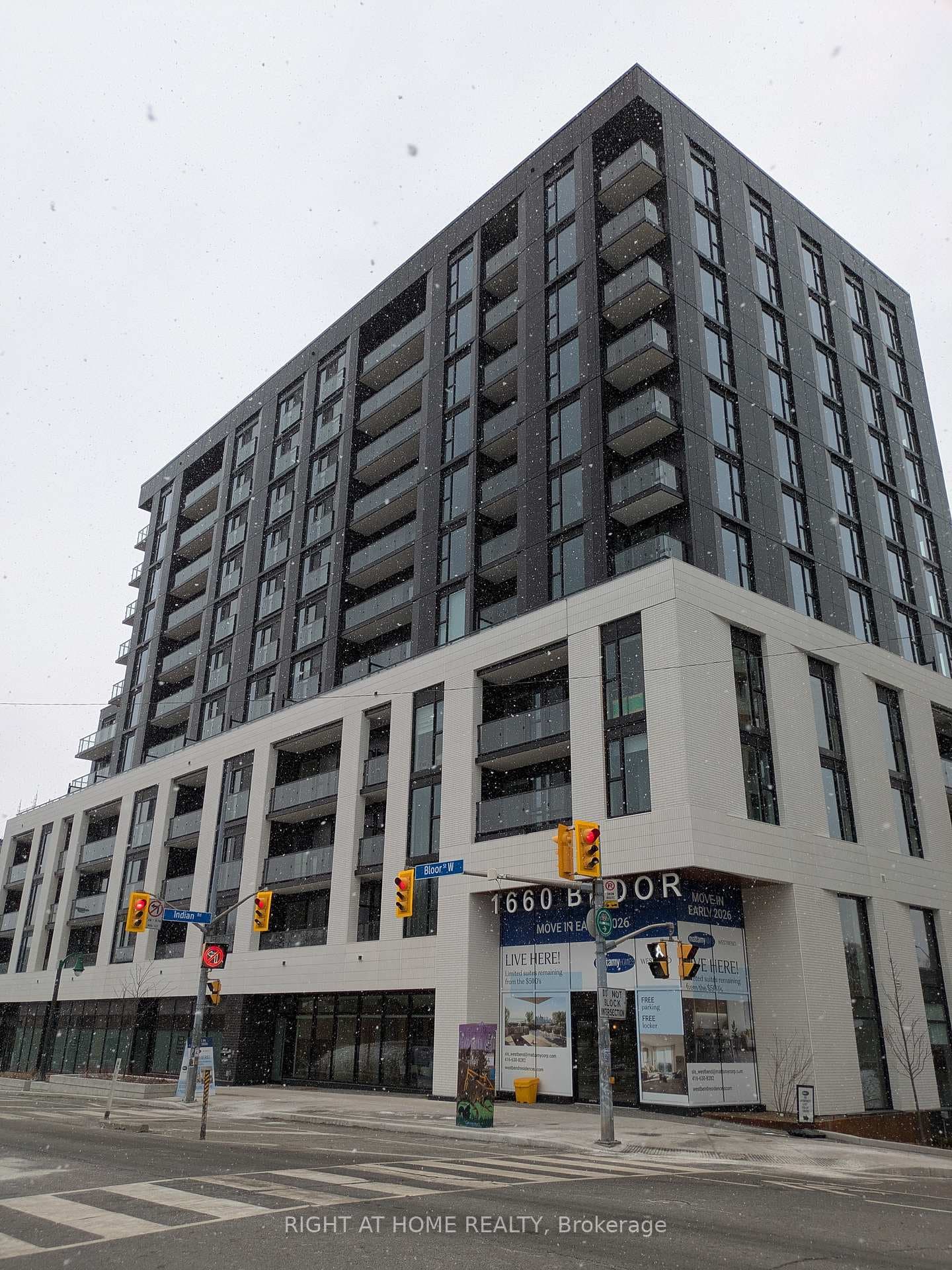 1660 Bloor Street Unit 906, Bloor West Village / Swansea, ON M6P 0C6 - Photo 1