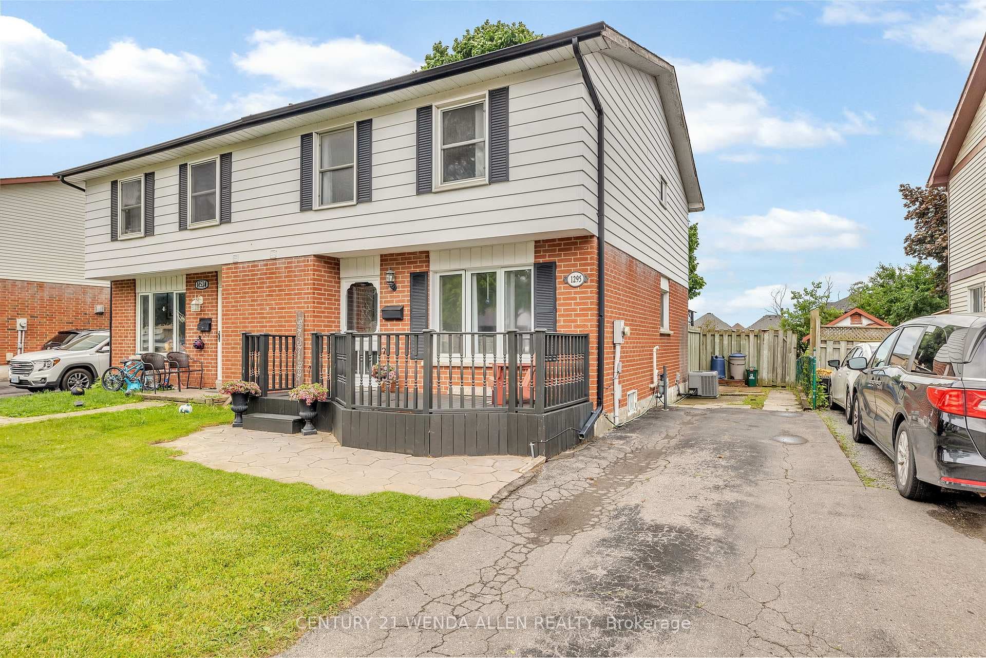 1295 Eldorado Avenue, Oshawa