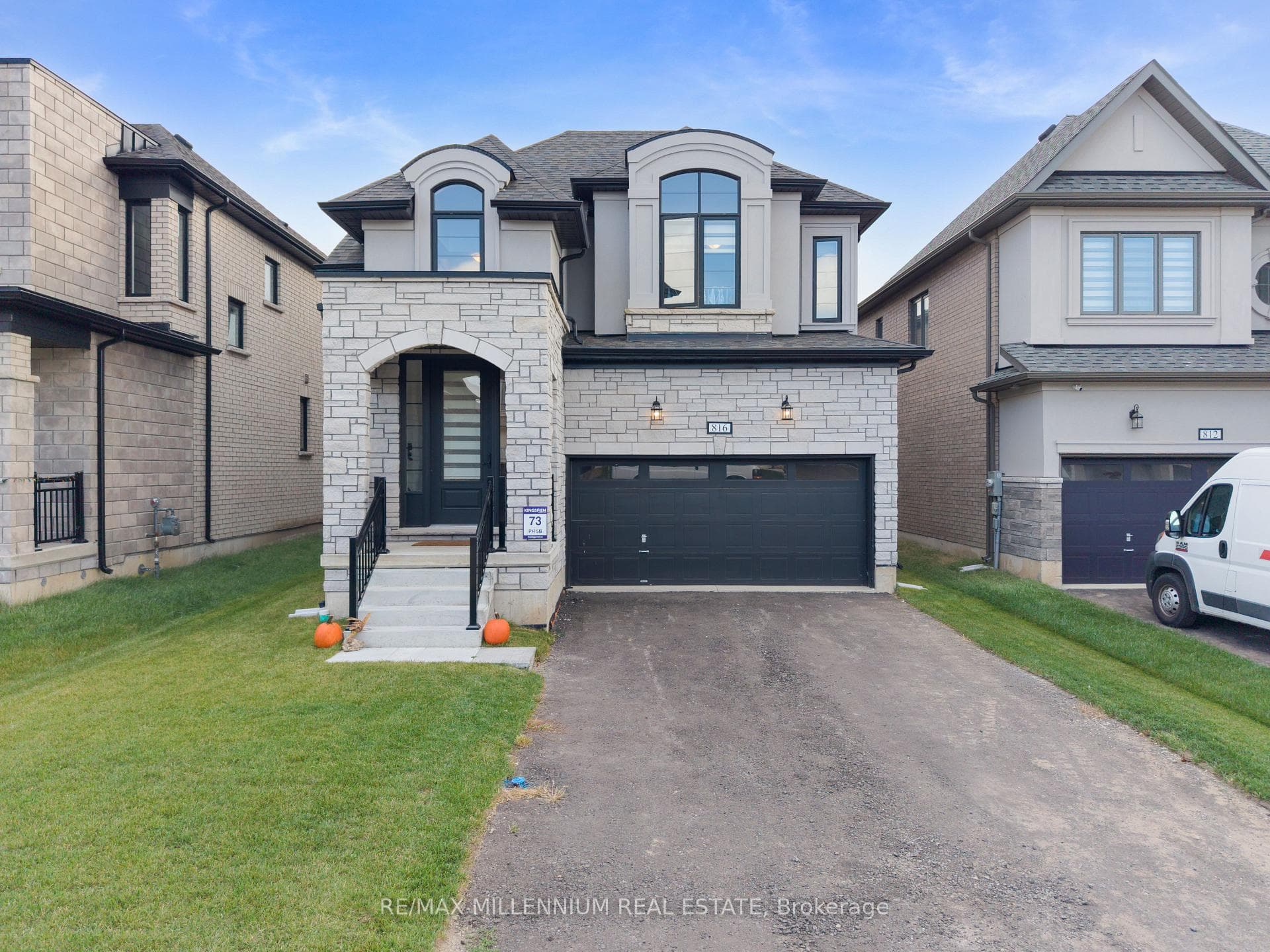 816 Knights Lane, Woodstock, ON N4T 0P3 - Photo 1