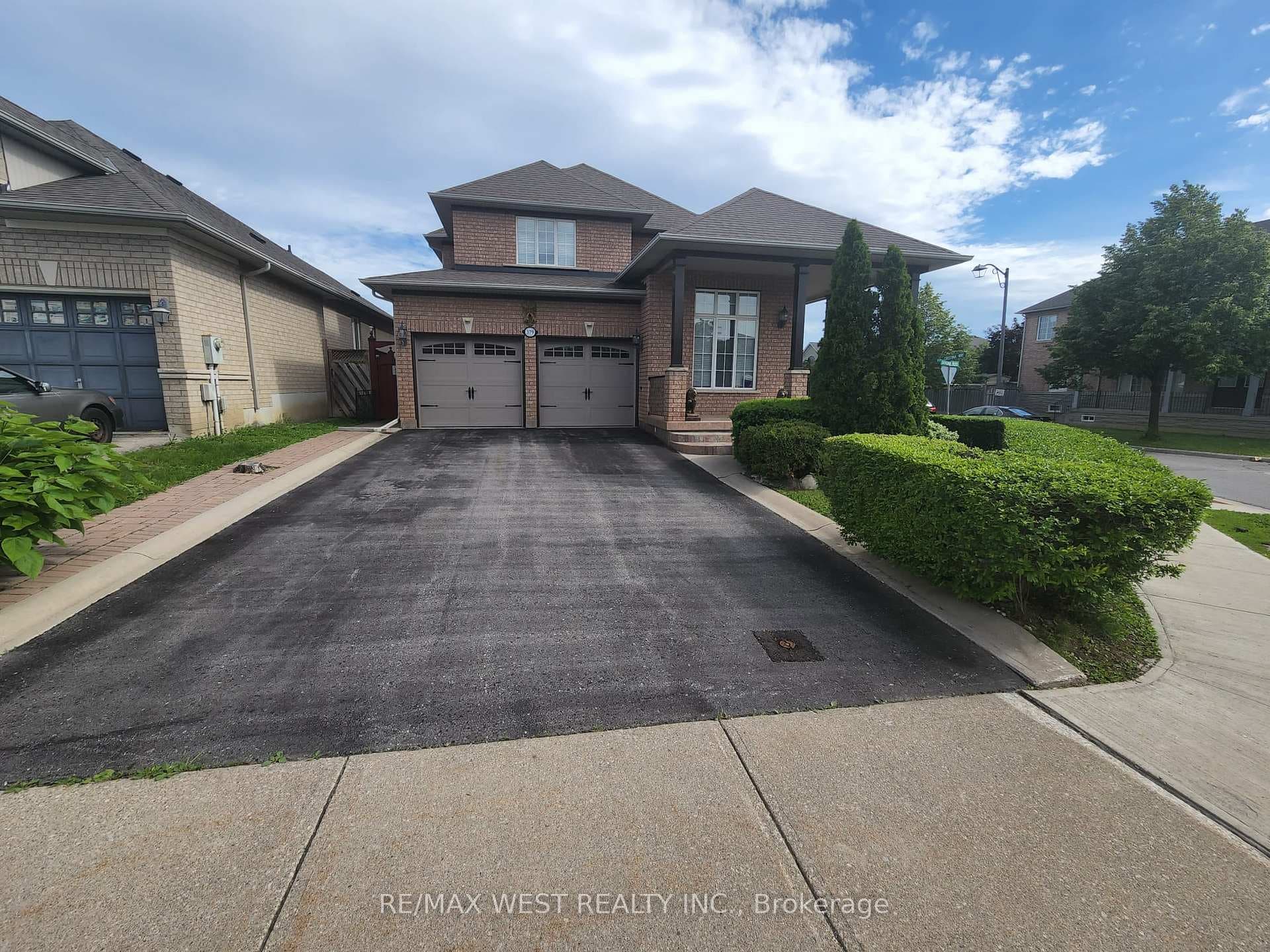 379 Sonoma Boulevard, Vaughan, ON L4H 1S1 - Photo 1