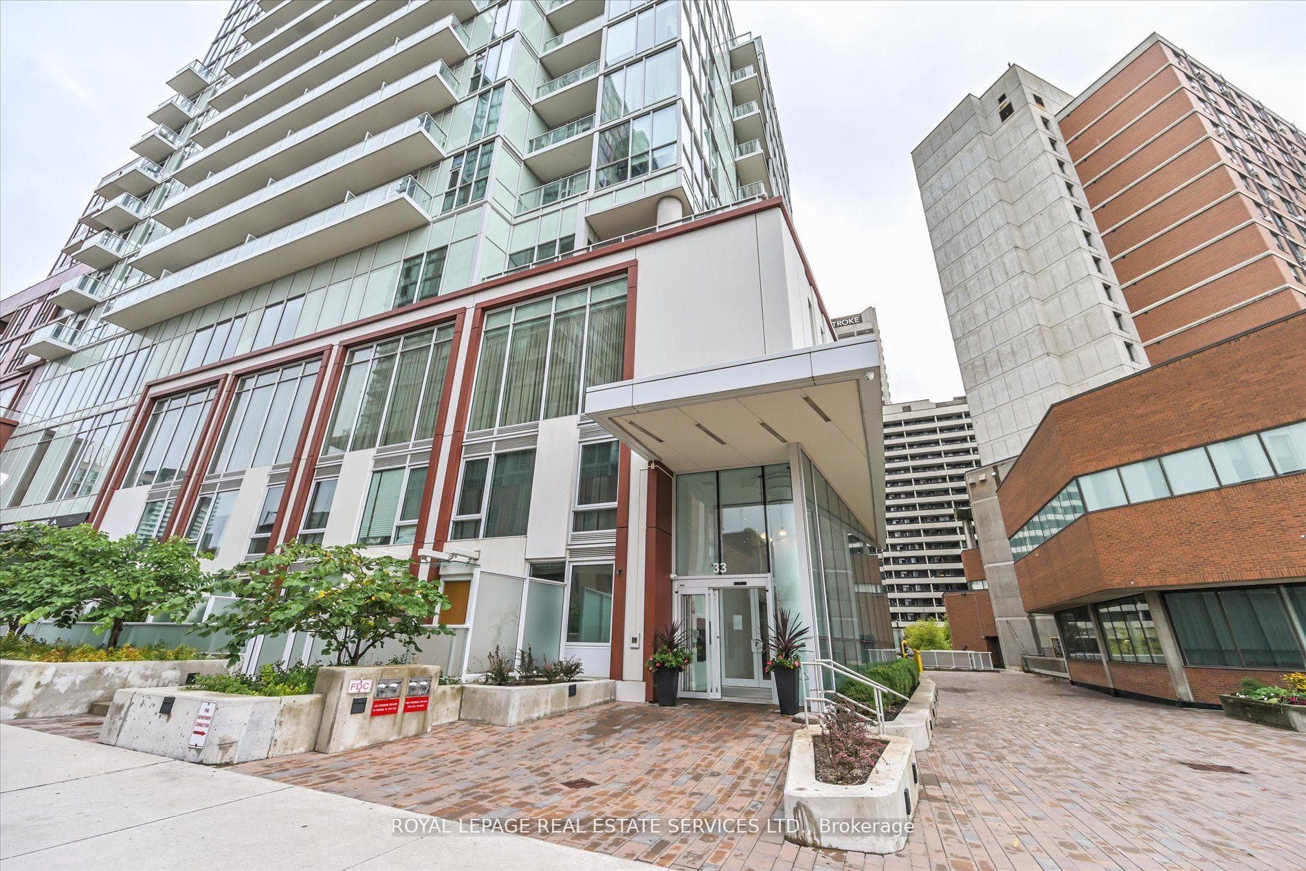33 Helendale Avenue Unit 1310, Forest Hill / Deer Park, ON M4R 1C5 - Photo 1