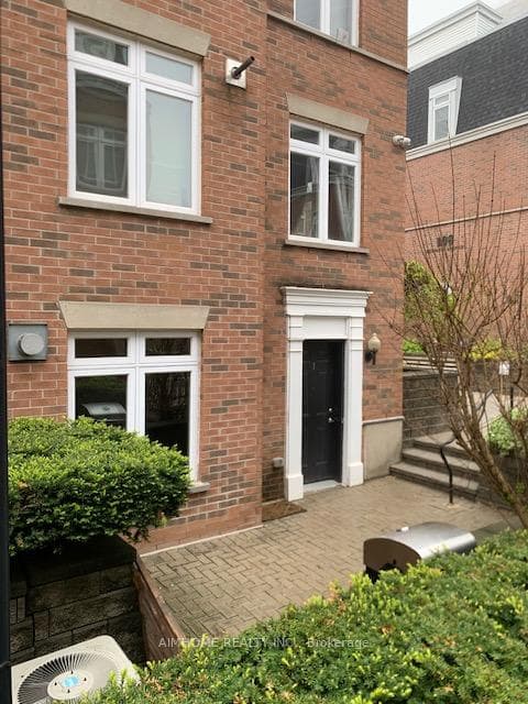 100 Redpath Avenue Unit 1, Leaside / Davisville, ON M4S 2J7 - Photo 1