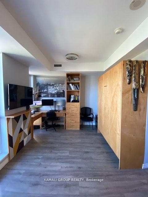 170 Sumach Street Unit 1211, Toronto C08