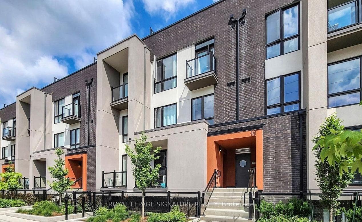 16 Marquette Avenue Unit 4, Lawrence Park / Bedford Park, ON M6A 1X9 - Photo 1