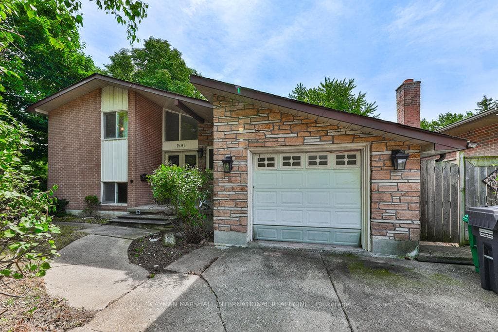 1591 Lewisham Drive, Mississauga