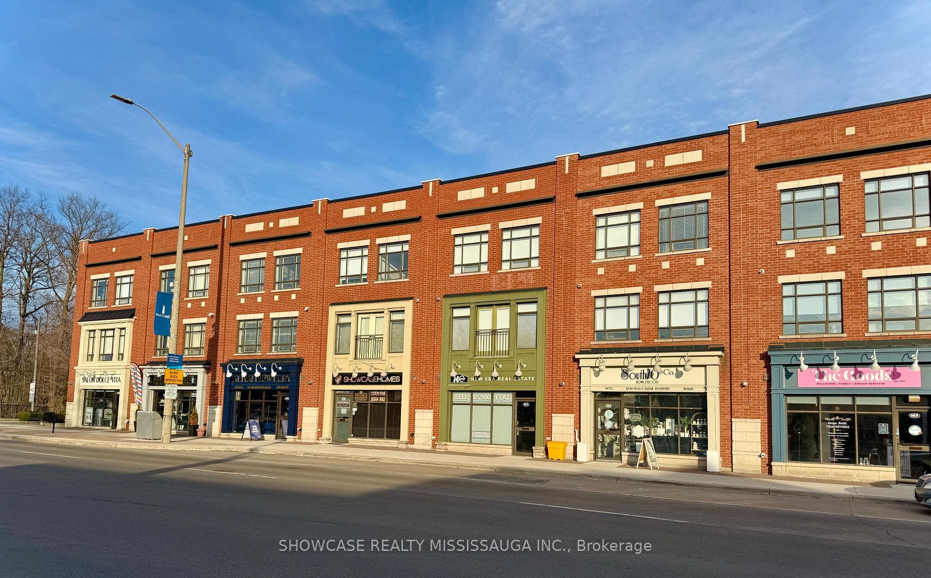 173 Lakeshore Road Unit 15, Mississauga, ON L5G 4T9 - Photo 1