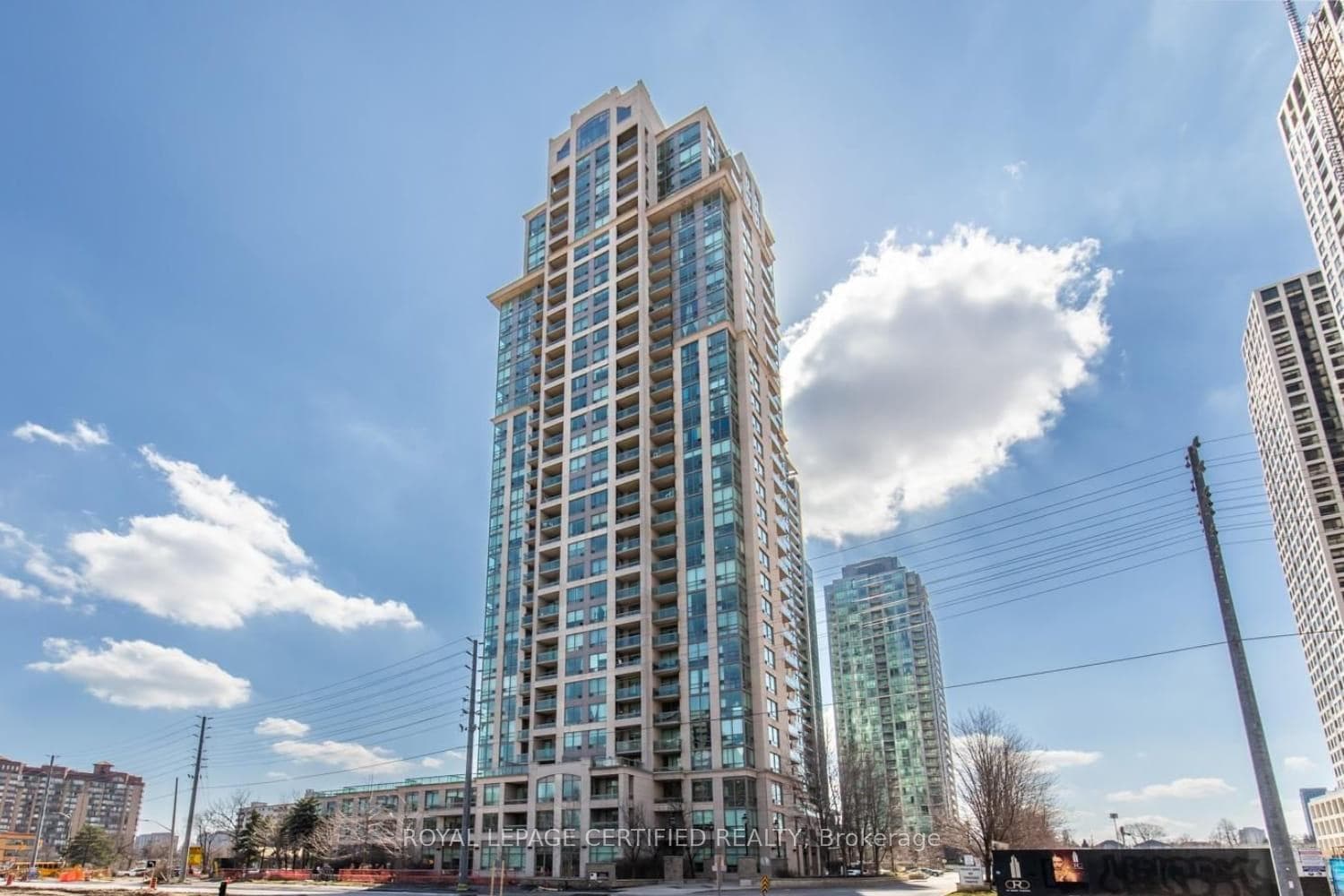 3504 Hurontario Street Unit 2810, Mississauga, ON L5B 0B9 - Photo 1