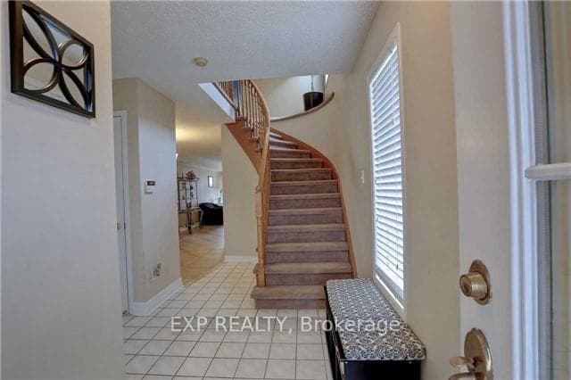 40 yellow brick Road, Brampton, ON L6V 4K9 - Photo 1