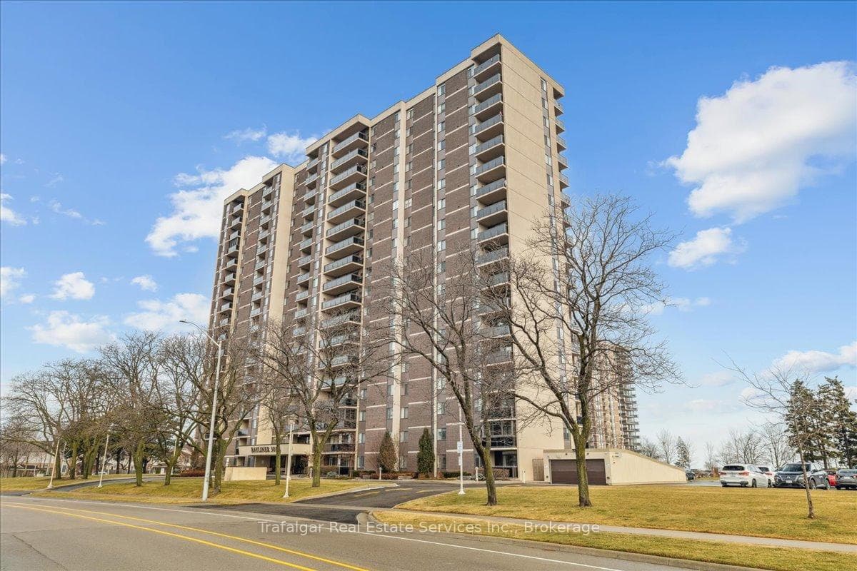 301 Frances Avenue Unit 709, Hamilton, ON L8E 3W6 - Photo 1