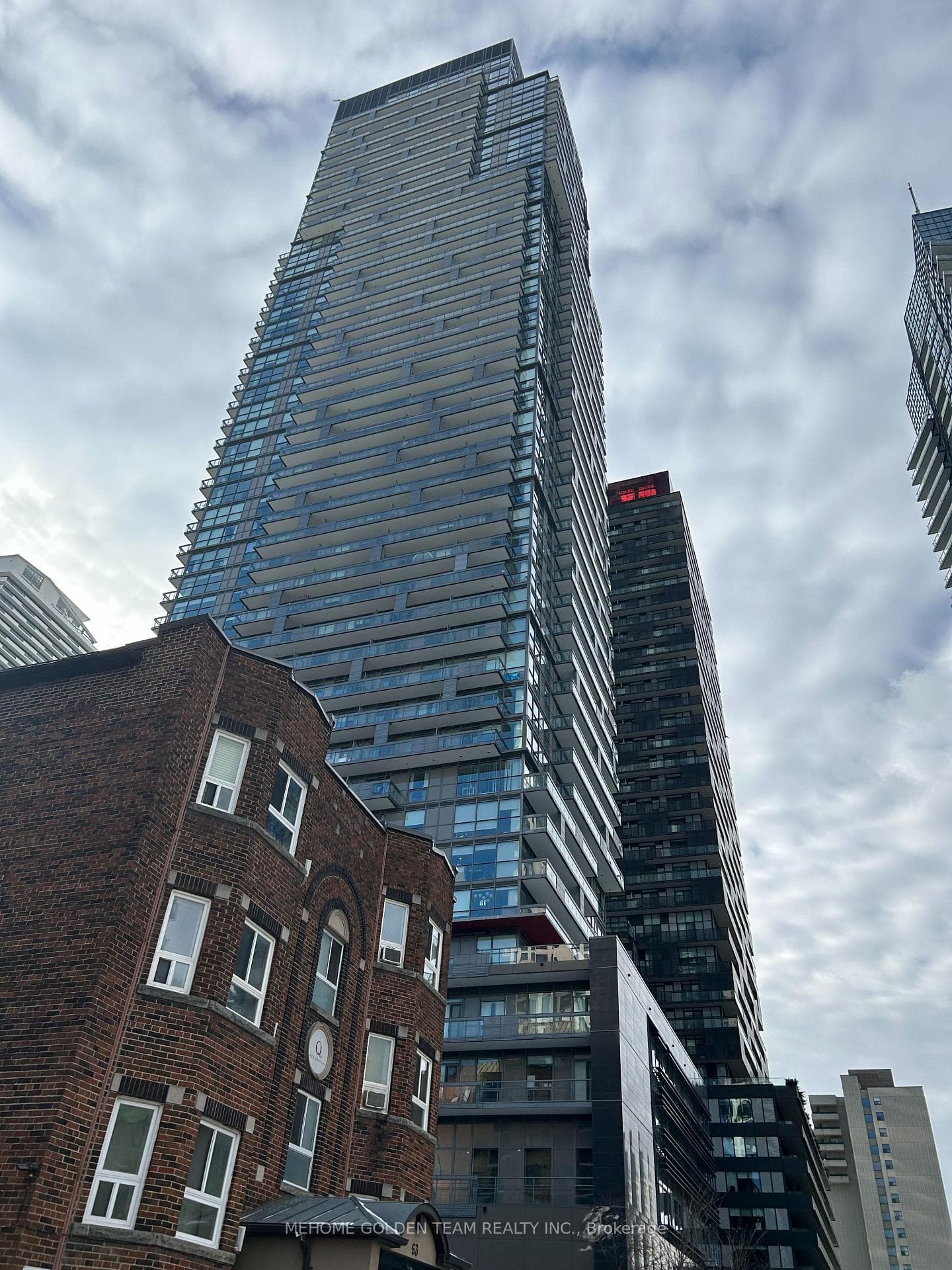 39 Roehampton Avenue Unit 605, Toronto C10