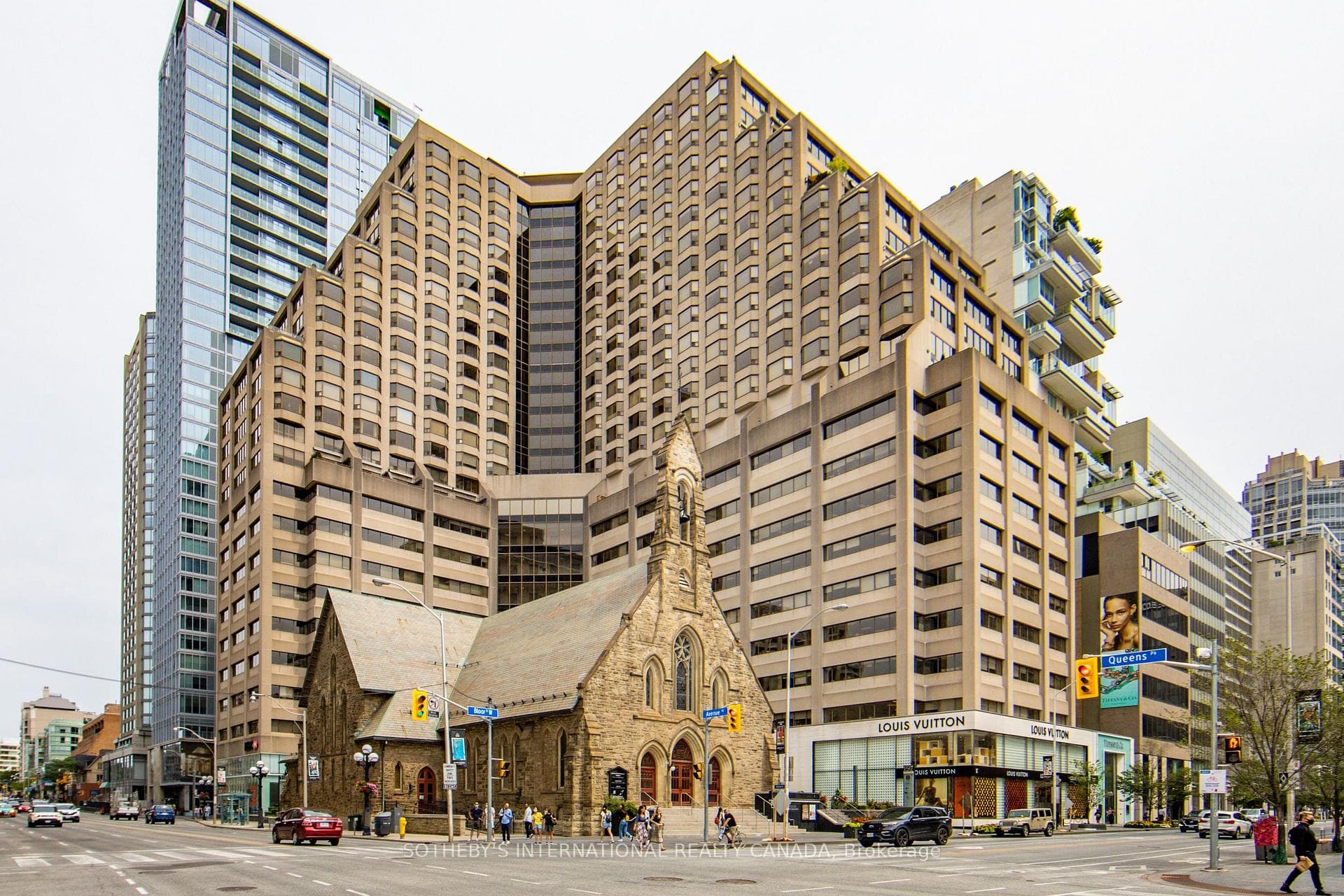 175 Cumberland Street Unit 1502, Annex / Yorkville / Summerhill, ON M5R 3M9 - Photo 1