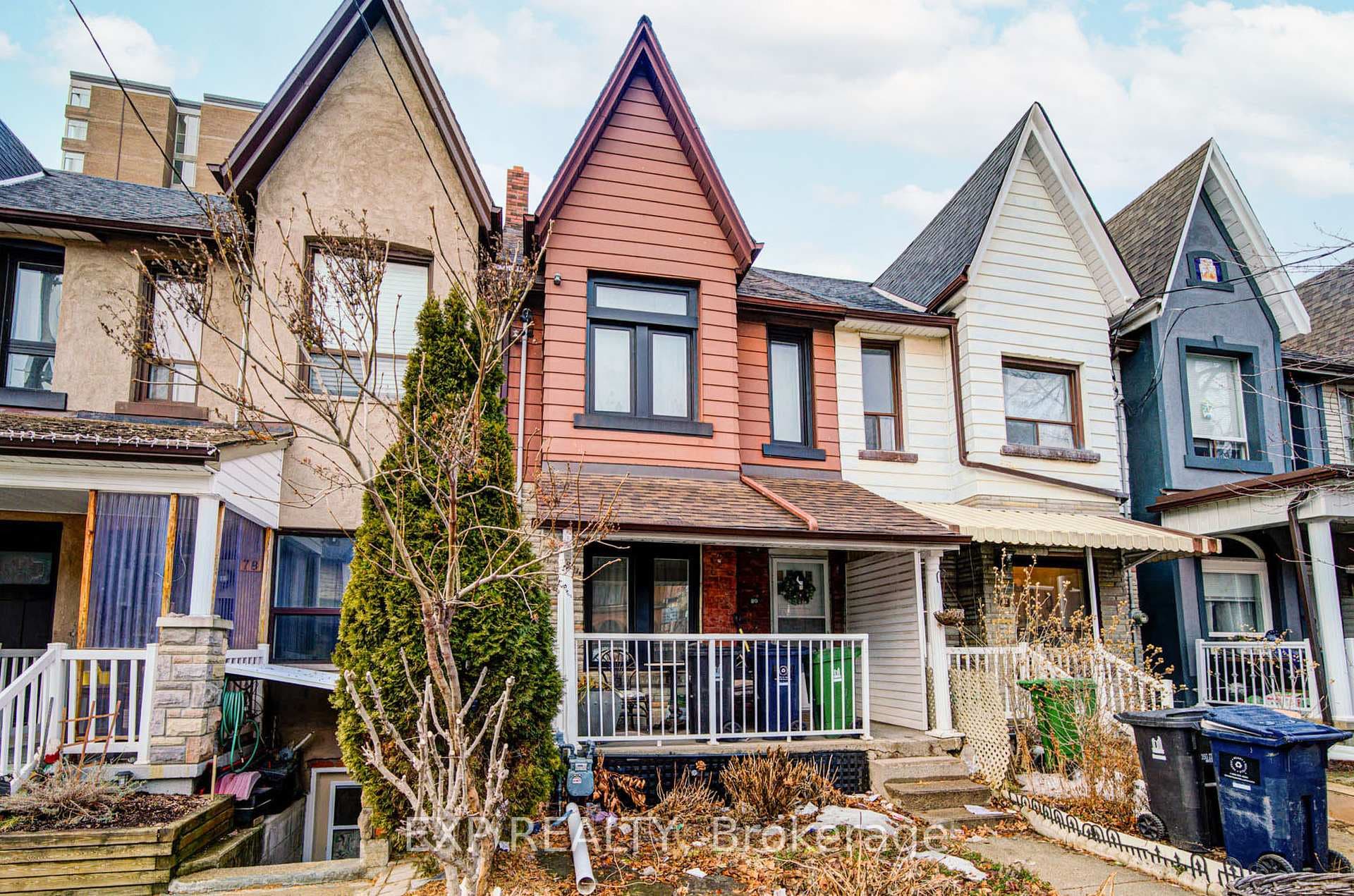 80 Uxbridge Avenue, Keelesdale / Eglinton West, ON M6N 2Y2 - Photo 1