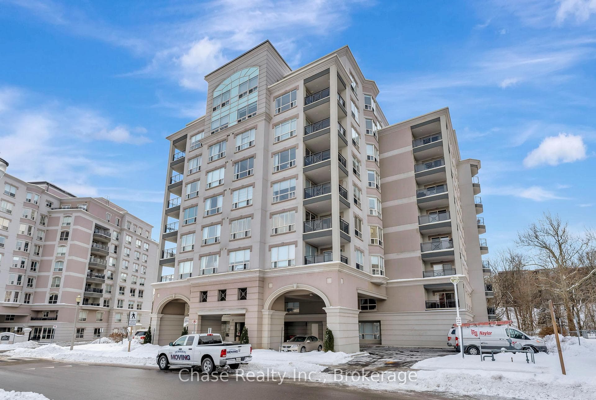 2000 Creekside Drive Unit 402, Hamilton