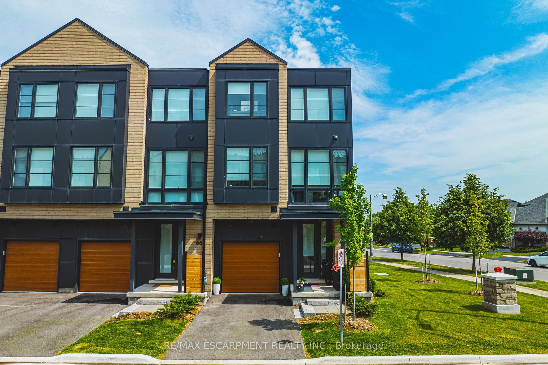 2273 Turnberry Road Unit 67, Burlington, ON L7M 4S6 - Photo 1