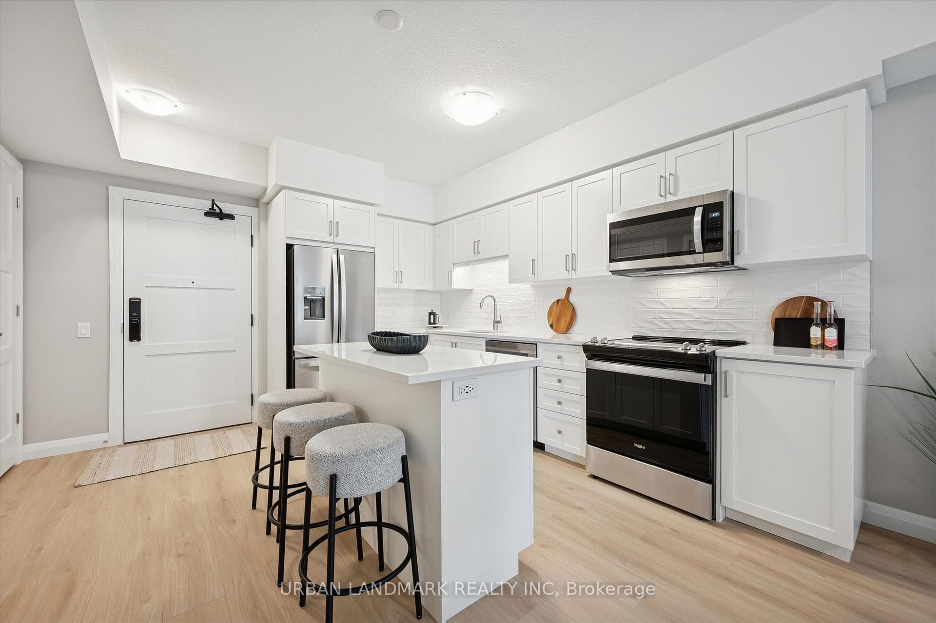 93 Arthur Street Unit 712, Guelph, ON N1E 0S6 - Photo 1