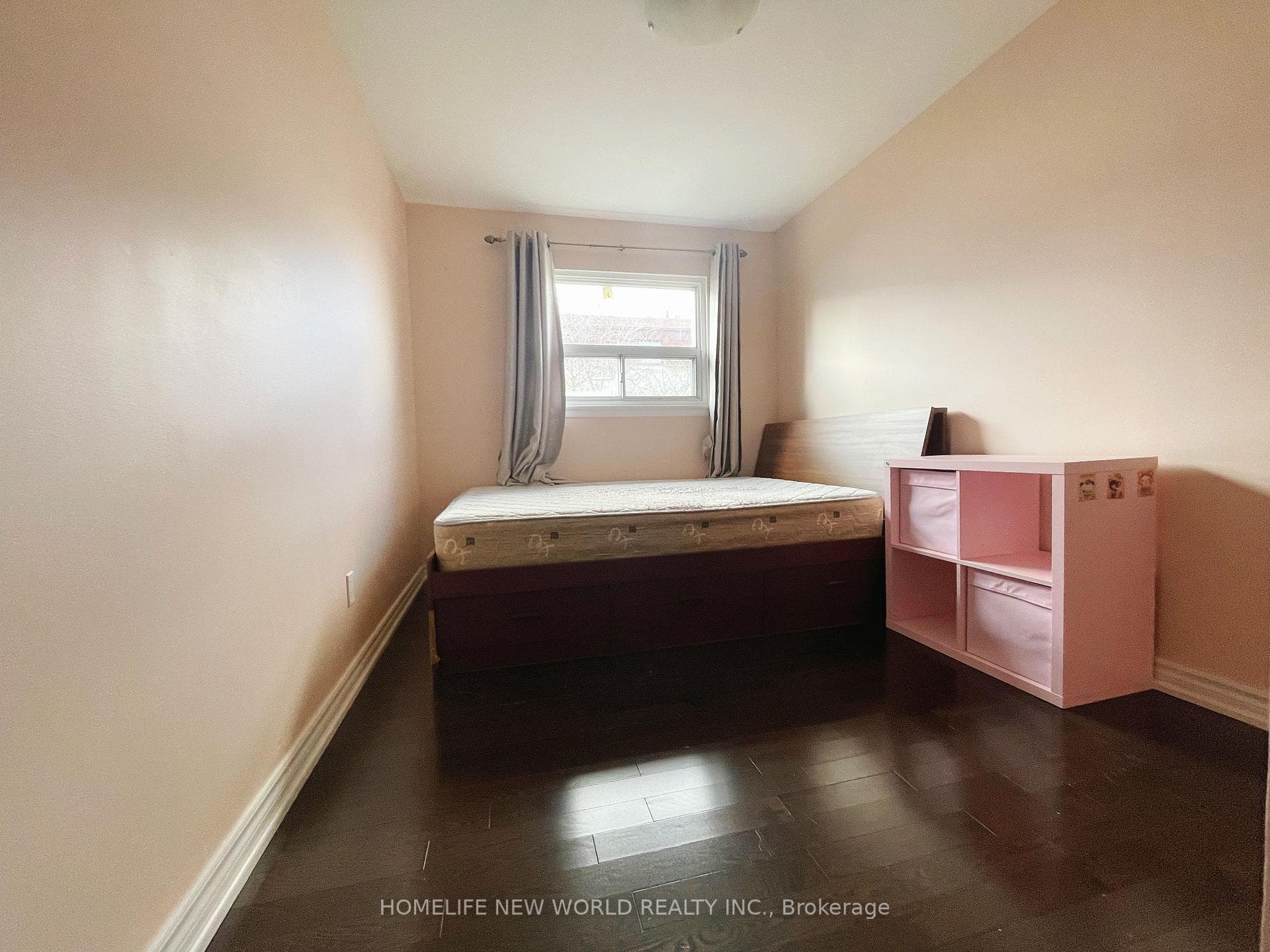1 Chester Le Boulevard, Scarborough Village / Eglinton East, ON M1W 2M7 - Photo 1