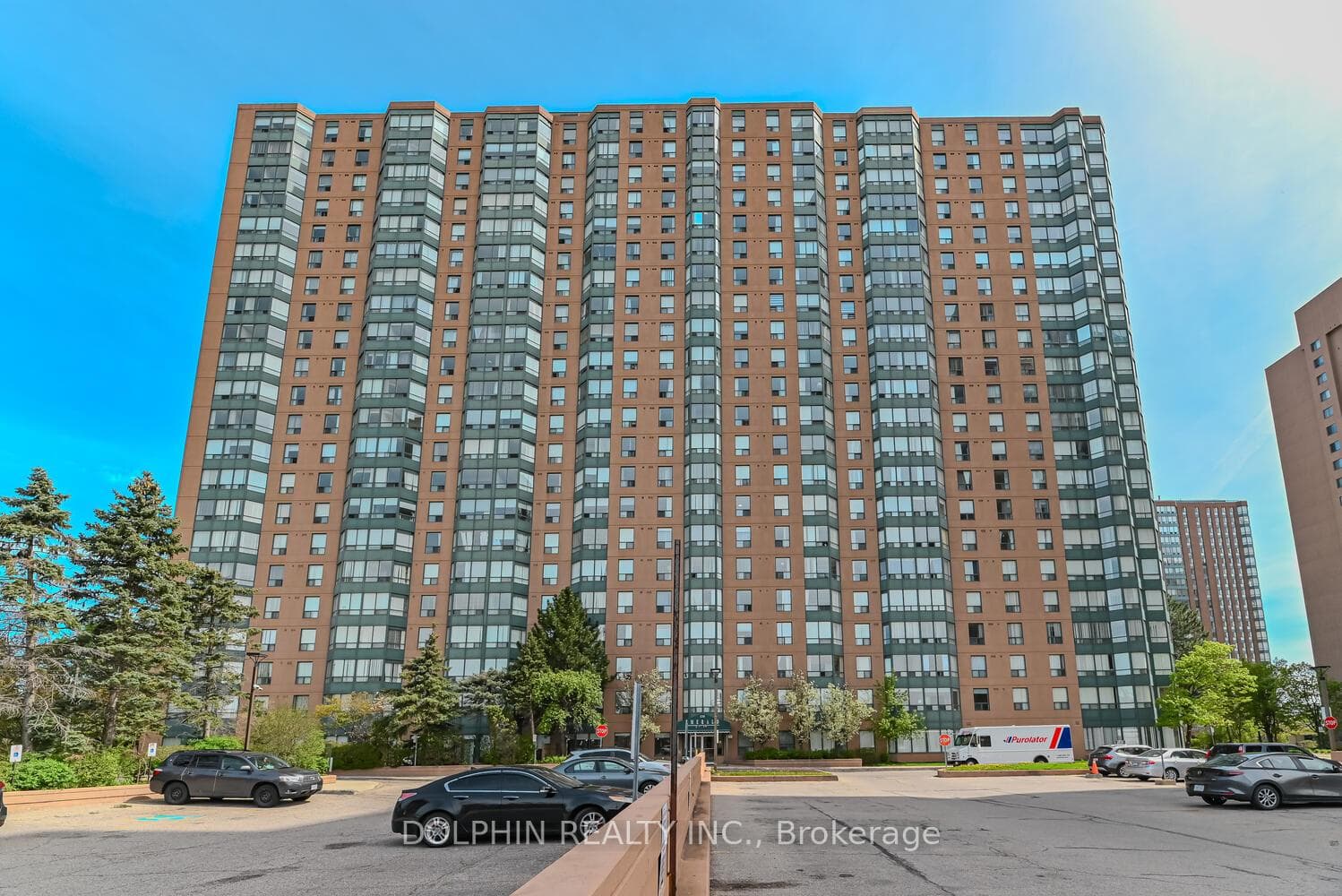 135 Hillcrest Avenue Unit 813, Mississauga