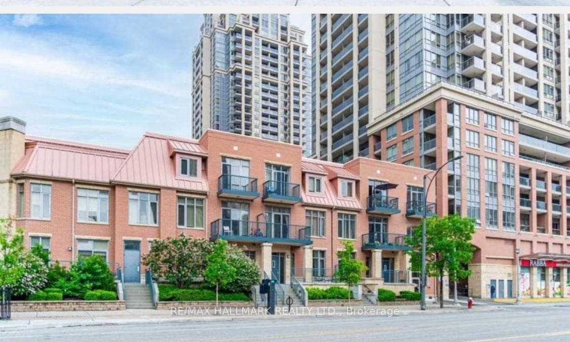 320 City Centre Drive Unit 318, Mississauga, ON L5B 4P8 - Photo 1