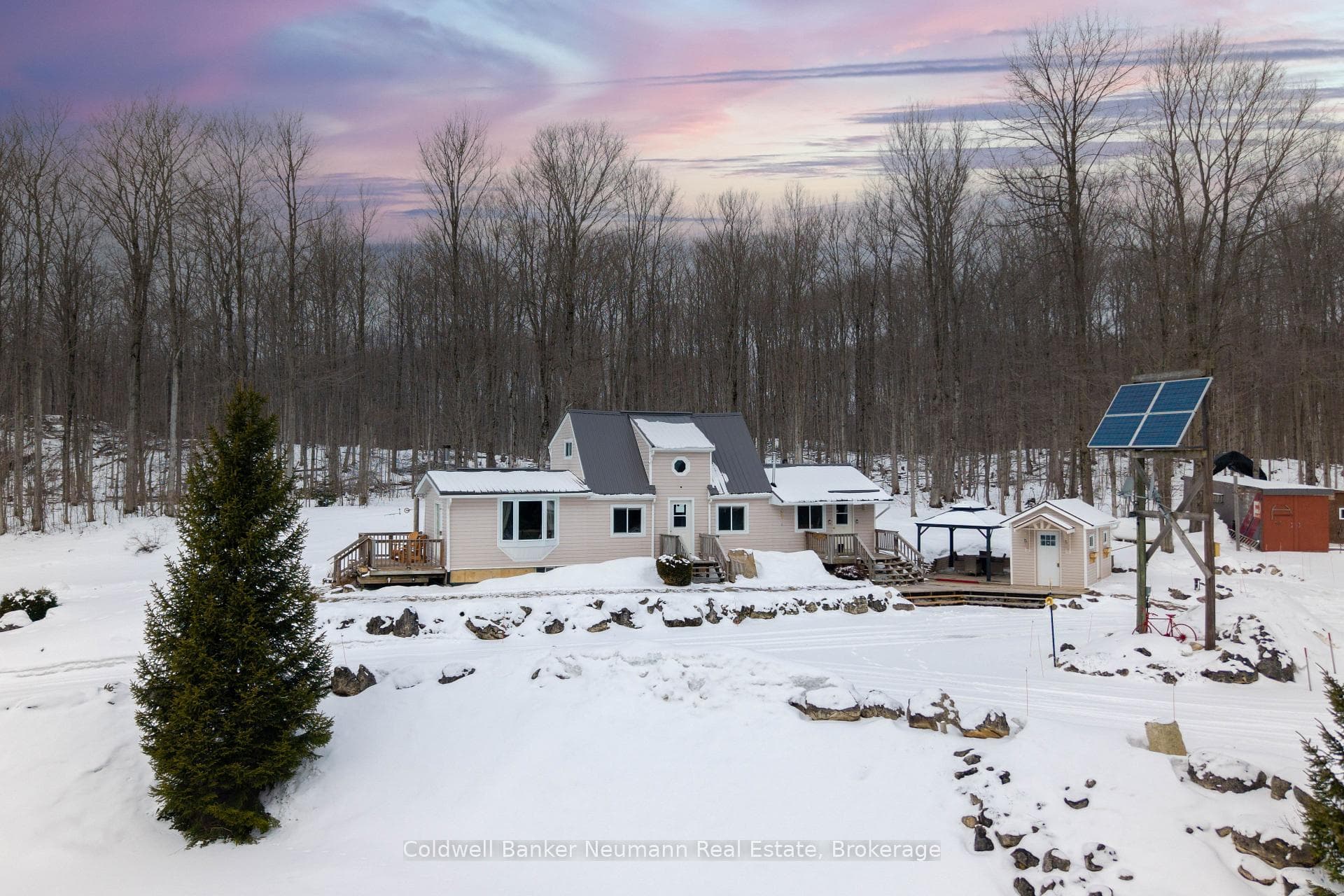 825173 Grey Road 40 Road, Grey Highlands, ON N0C 1H0 - Photo 1