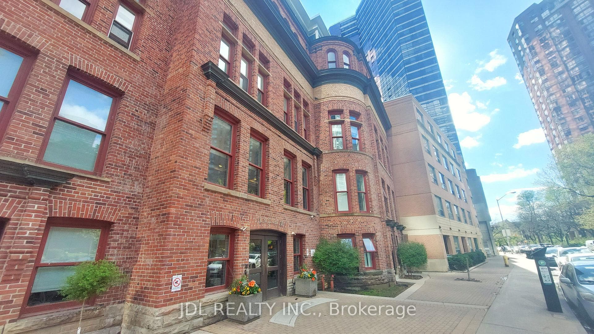 11 St Joseph Street Unit 307, Downtown Toronto / Waterfront, ON M4Y 3G4 - Photo 1
