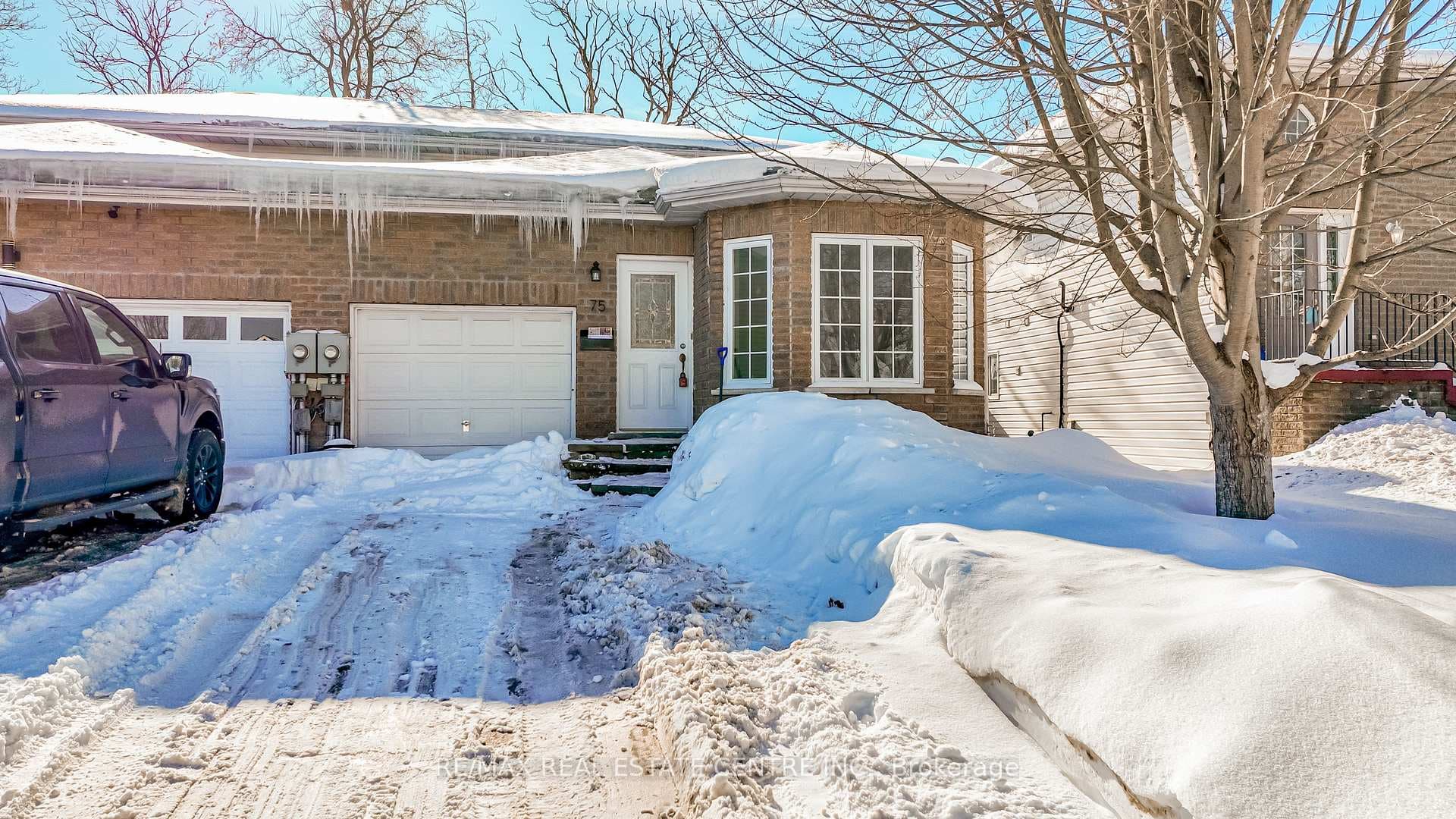 75 Campbell Avenue, Barrie, ON L4N 2T2 - Photo 1