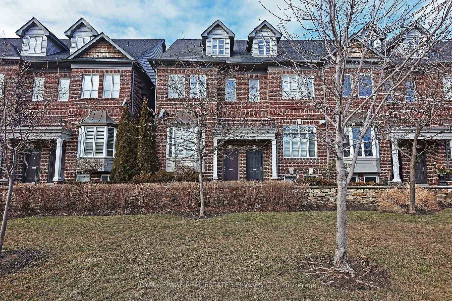 20 Shires Lane Unit 1, Etobicoke (Islington / Rexdale), ON M8Z 6E1 - Photo 1