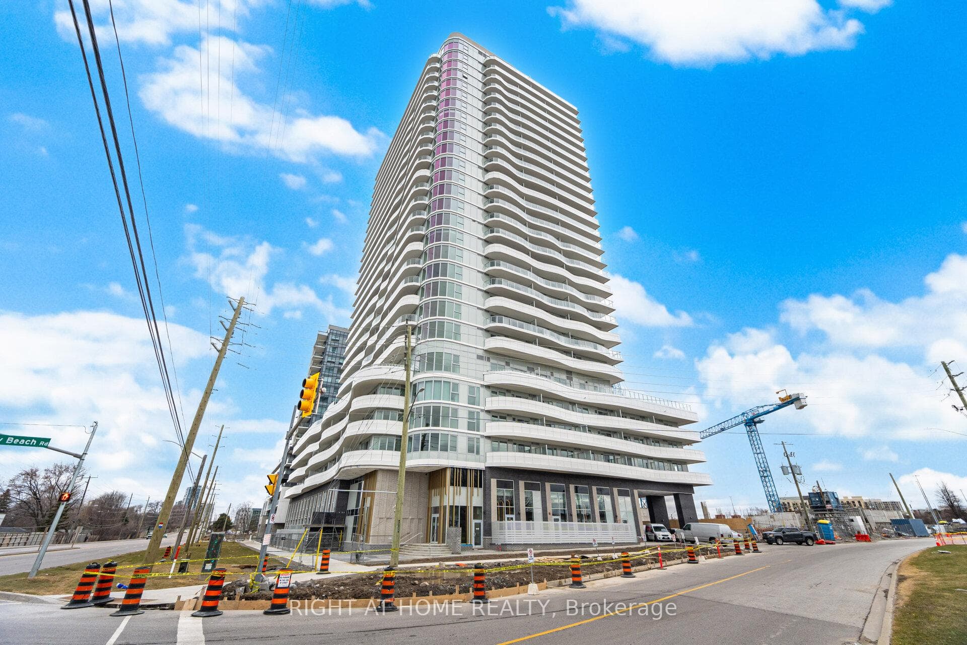 1010 Sandy Beach Road Unit 2307, Pickering, ON L1W 0C7 - Photo 1