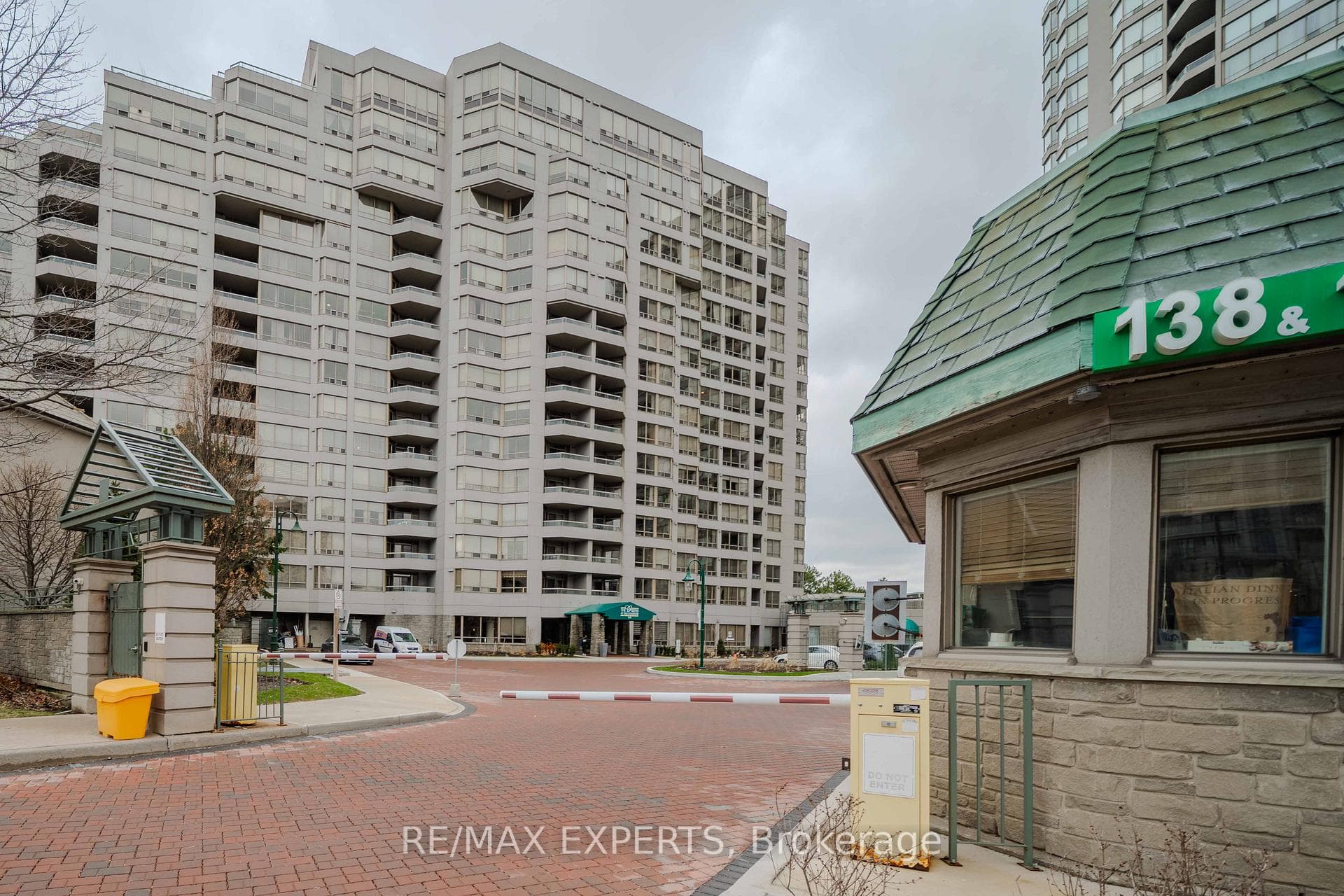 138 Bonis Avenue Unit 527, Scarborough Village / Eglinton East, ON M1T 3V9 - Photo 1