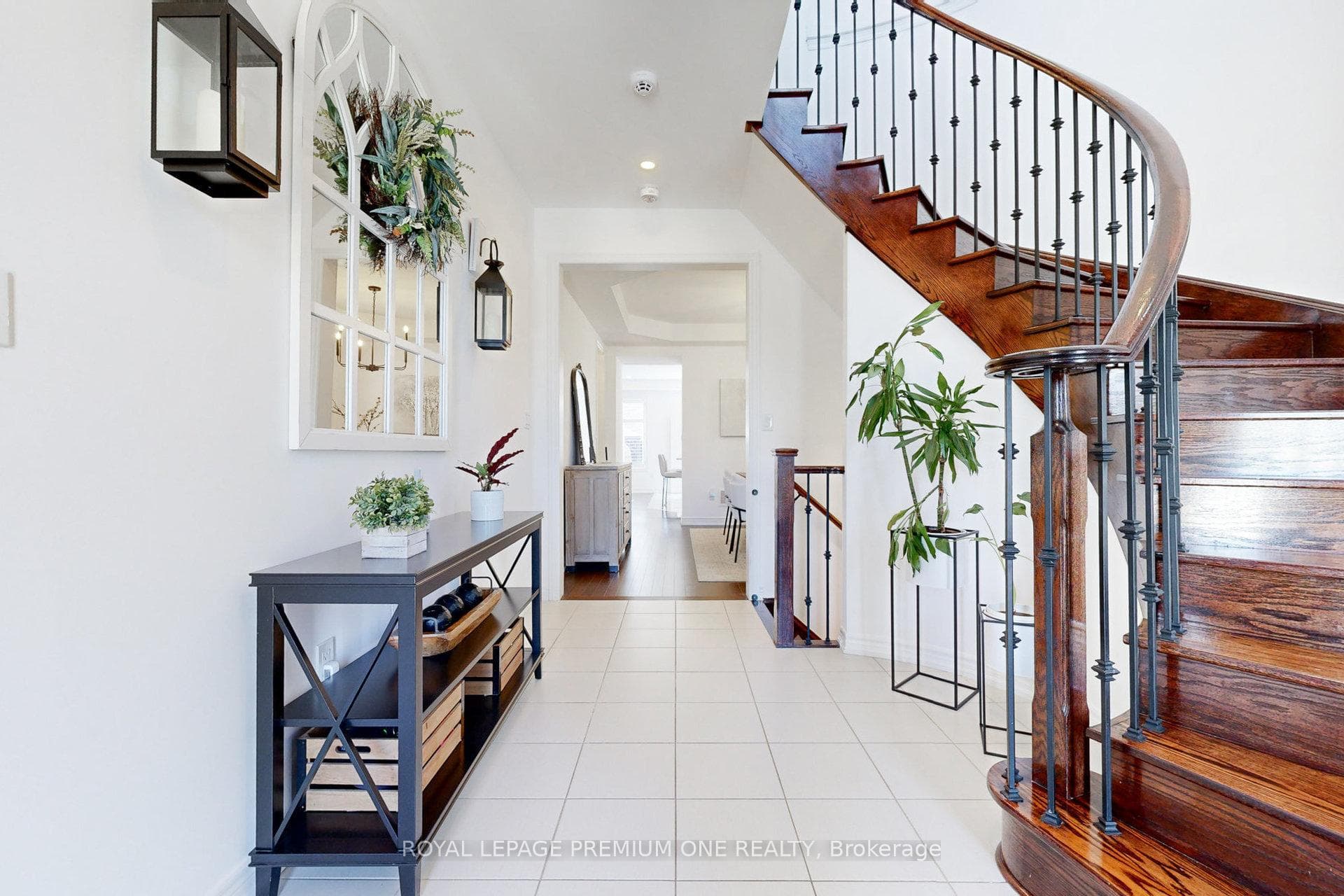 198 Mactier Drive, Vaughan, ON L4H 4L5 - Photo 1