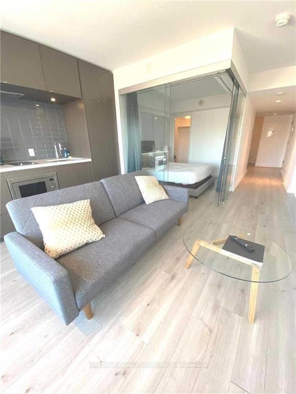 155 Yorkville Avenue Unit 620, Annex / Yorkville / Summerhill, ON M5R 0B4 - Photo 1