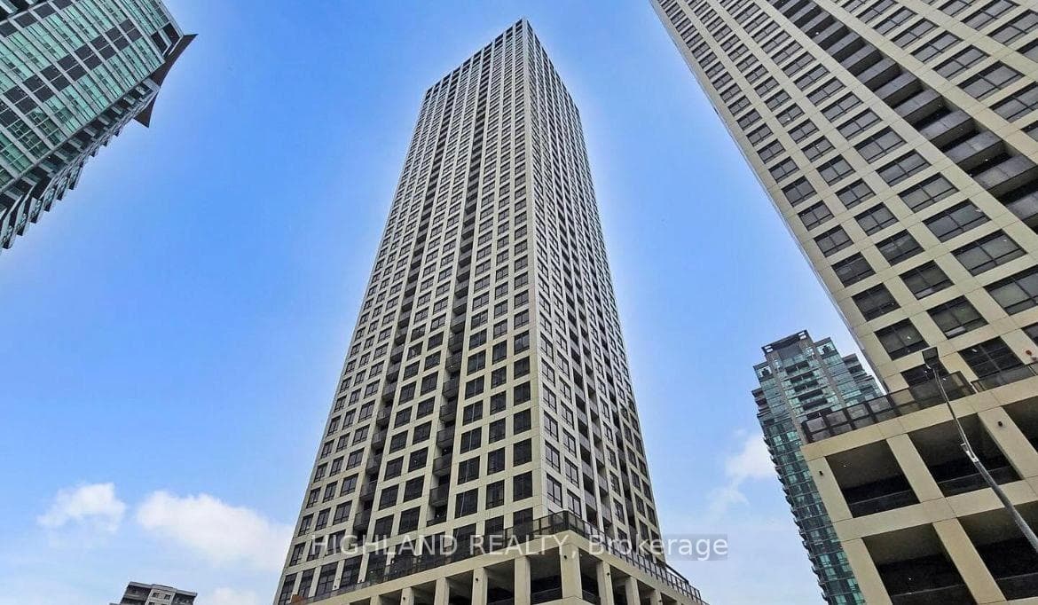 30 Elm Drive Unit 1808, Mississauga, ON L5B 0N6 - Photo 1