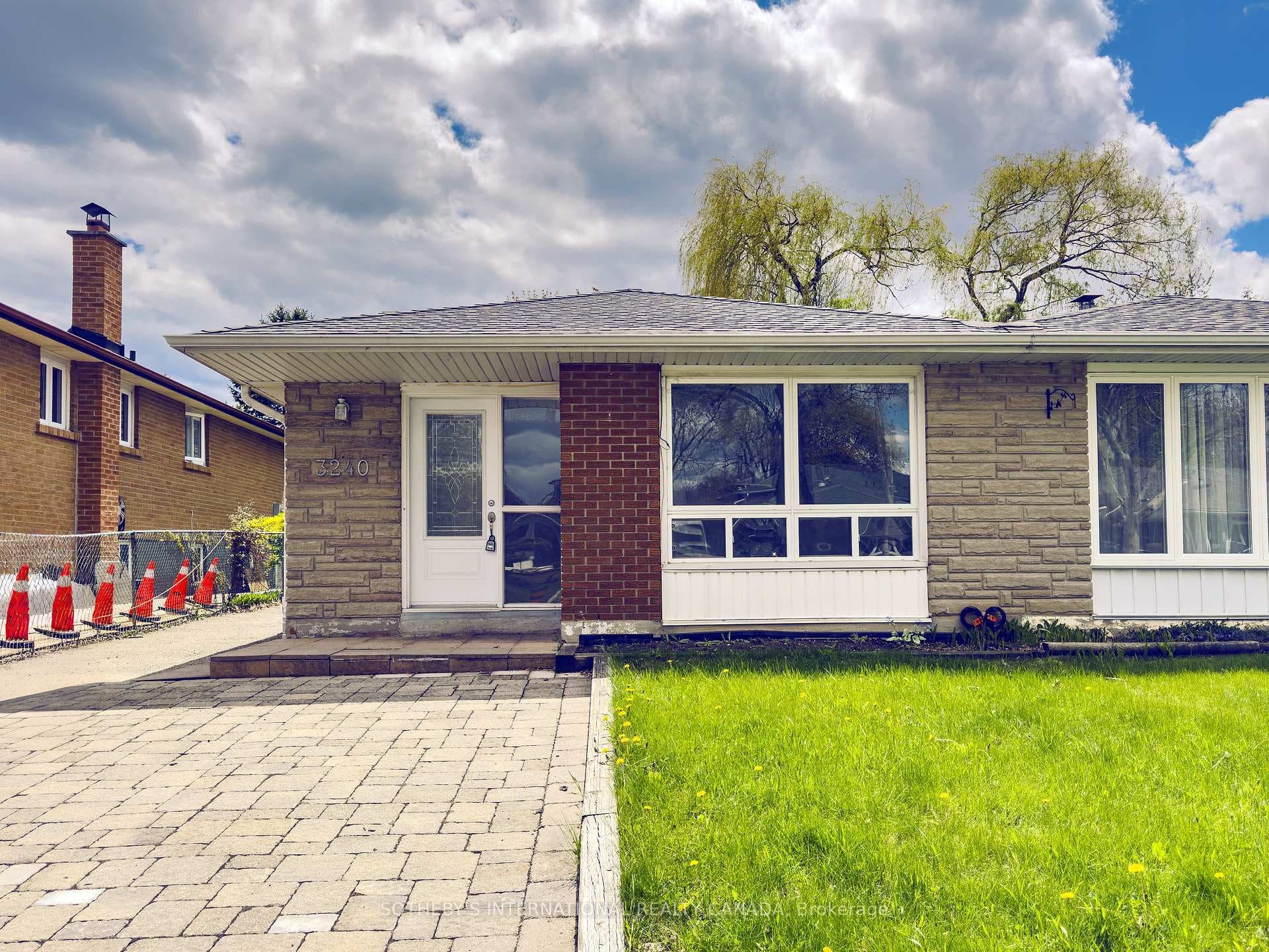 3240 Trisha Downs Unit Lower, Mississauga, ON L5A 2A7 - Photo 1