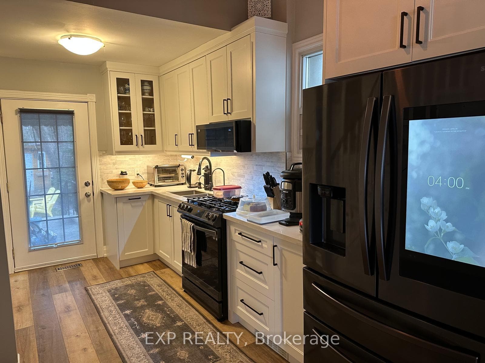 172 Eileen Avenue, Keelesdale / Eglinton West, ON M6N 1W1 - Photo 1