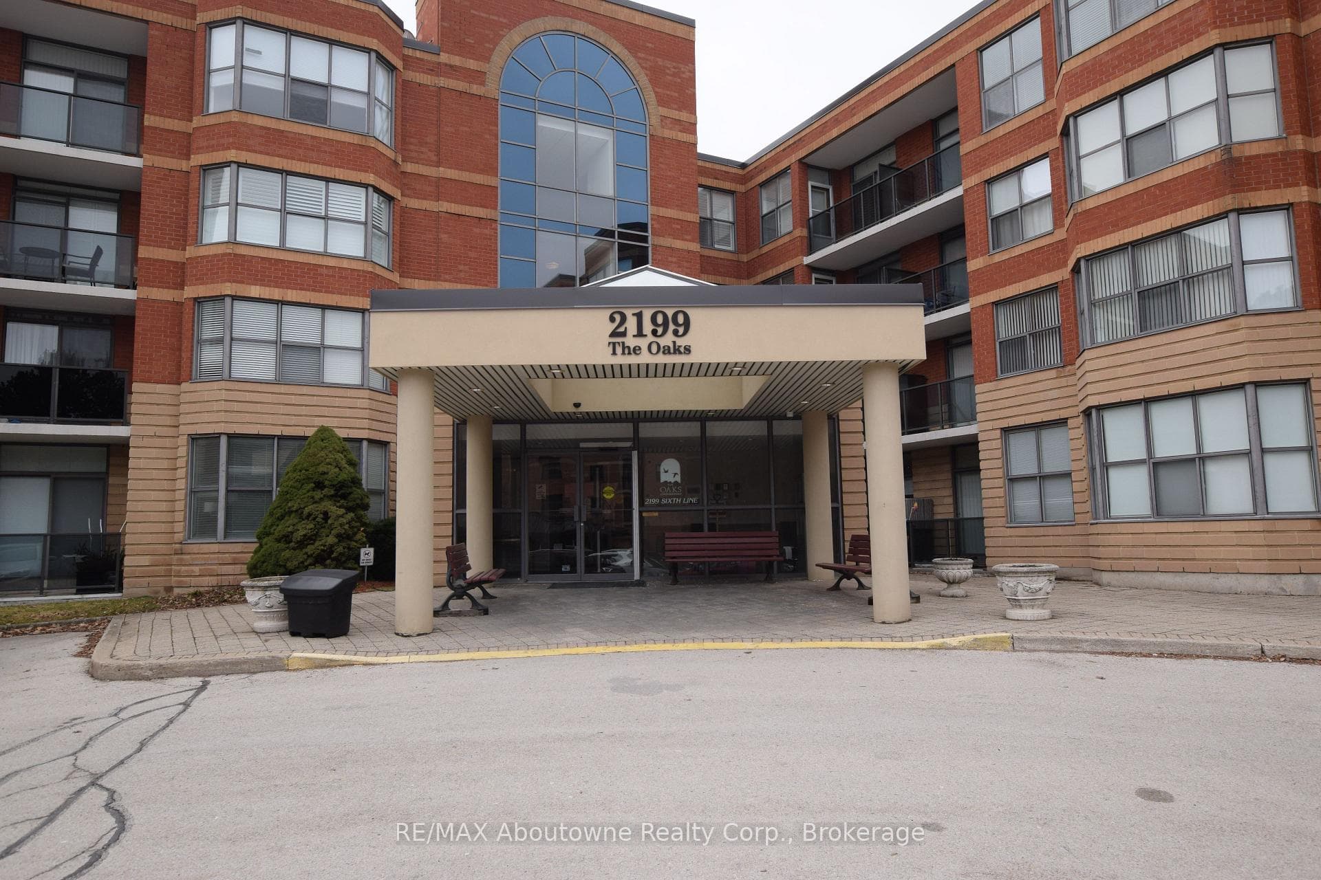 2199 Sixth Line Unit 110, Oakville