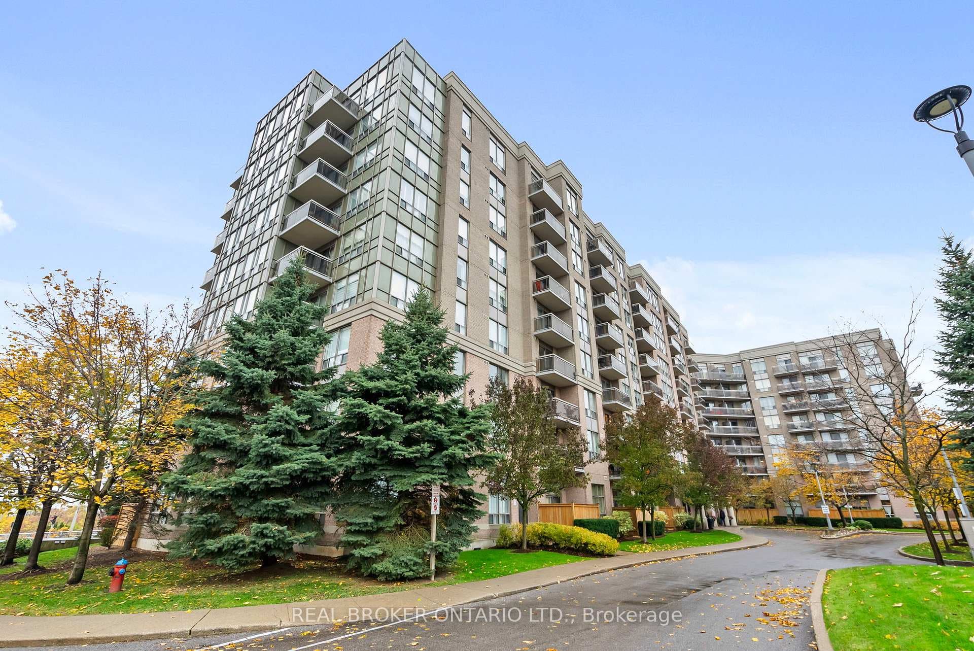 1720 Eglinton Avenue Unit 601, Don Mills / Parkwoods / Victoria Village, ON M4A 2X8 - Photo 1