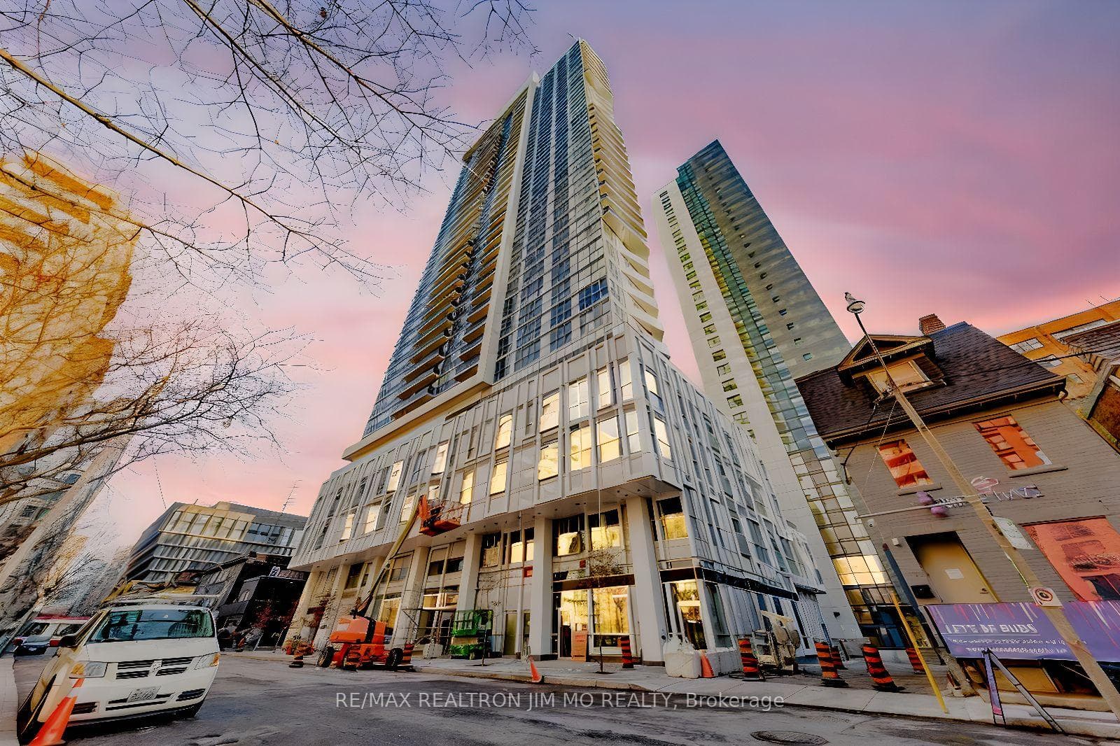 77 Mutual Street Unit 2610, Toronto C08